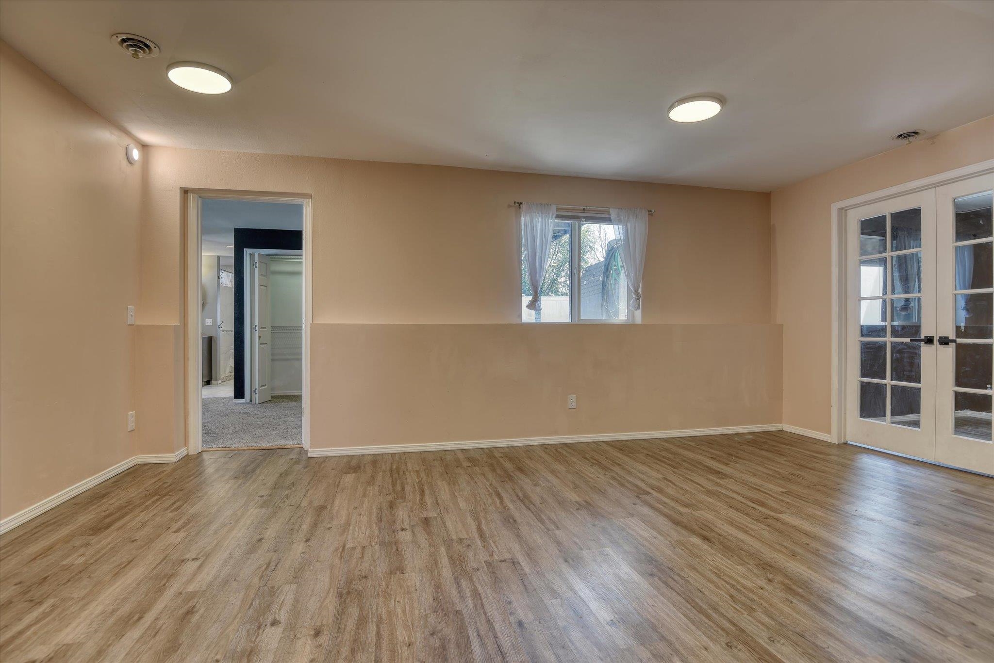 1411 Sinclair St - Photo 21