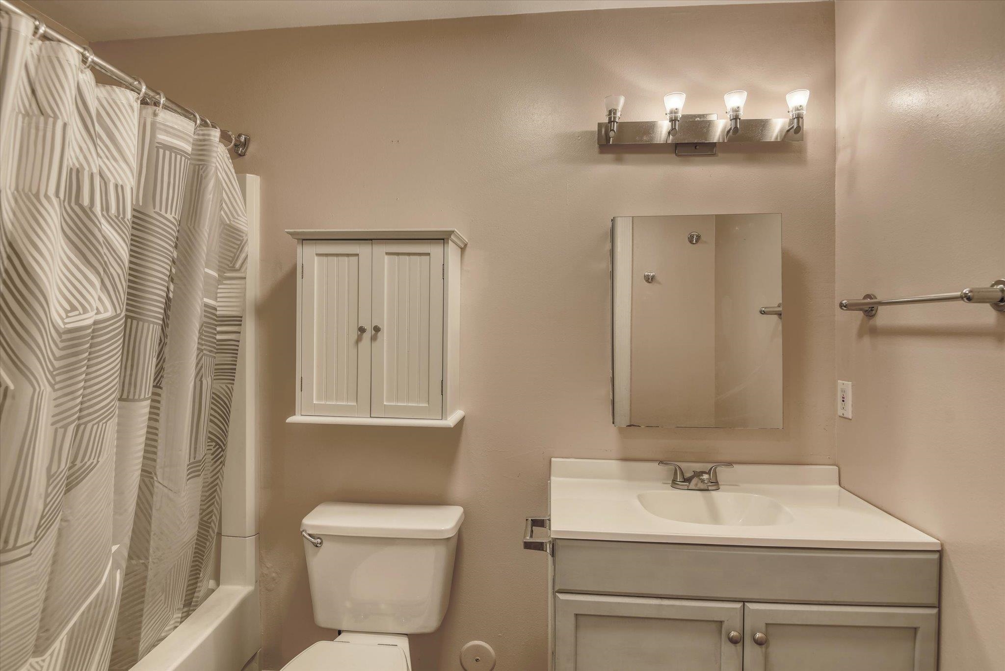 1411 Sinclair St - Photo 25