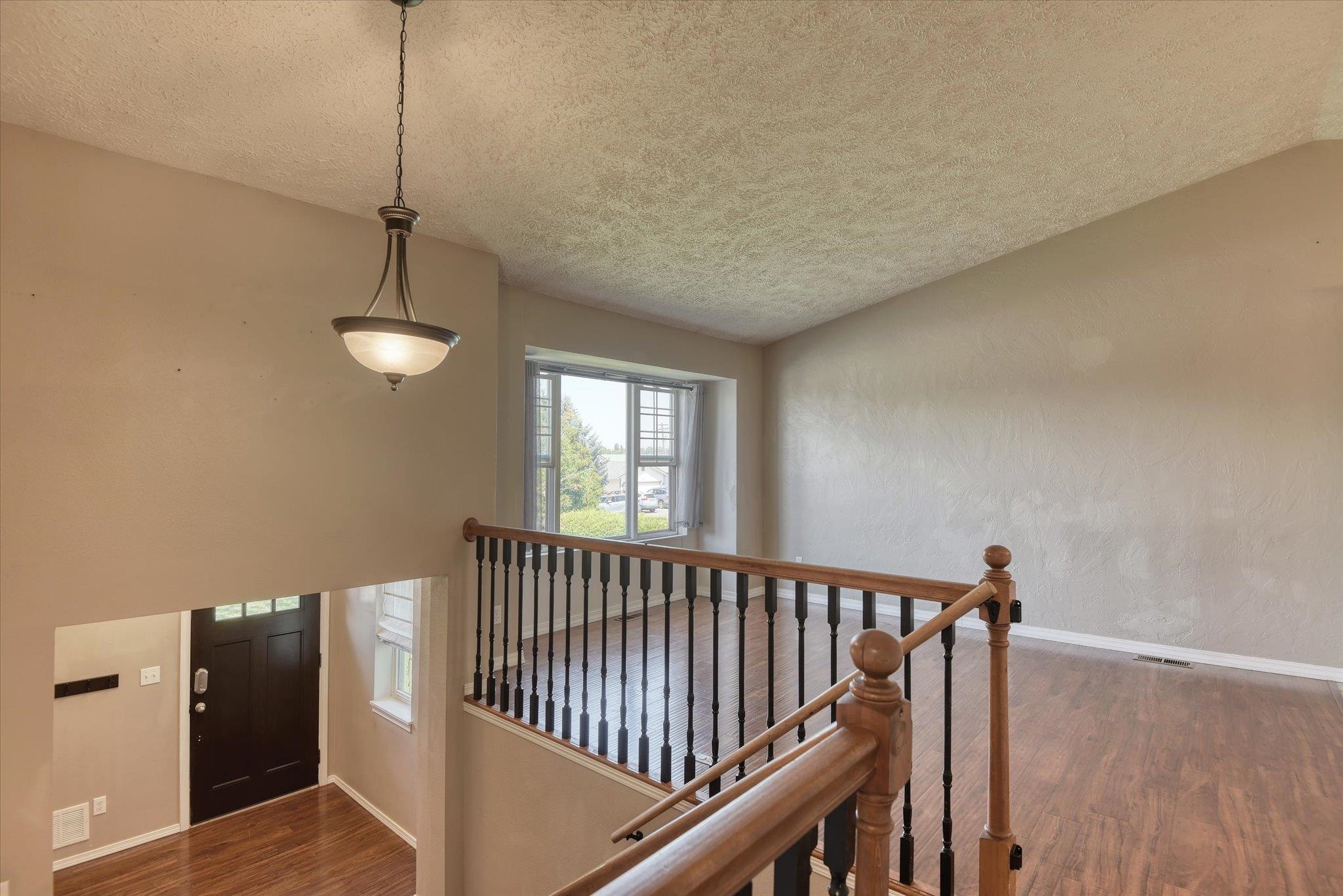 1411 Sinclair St - Photo 6