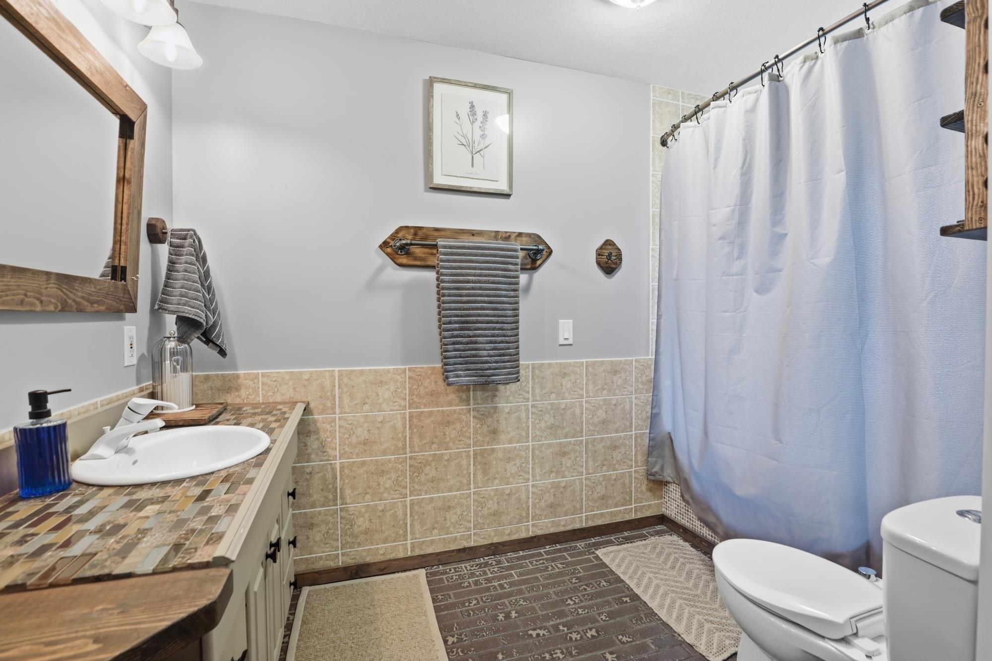 410 W Holland Ave - Photo 14