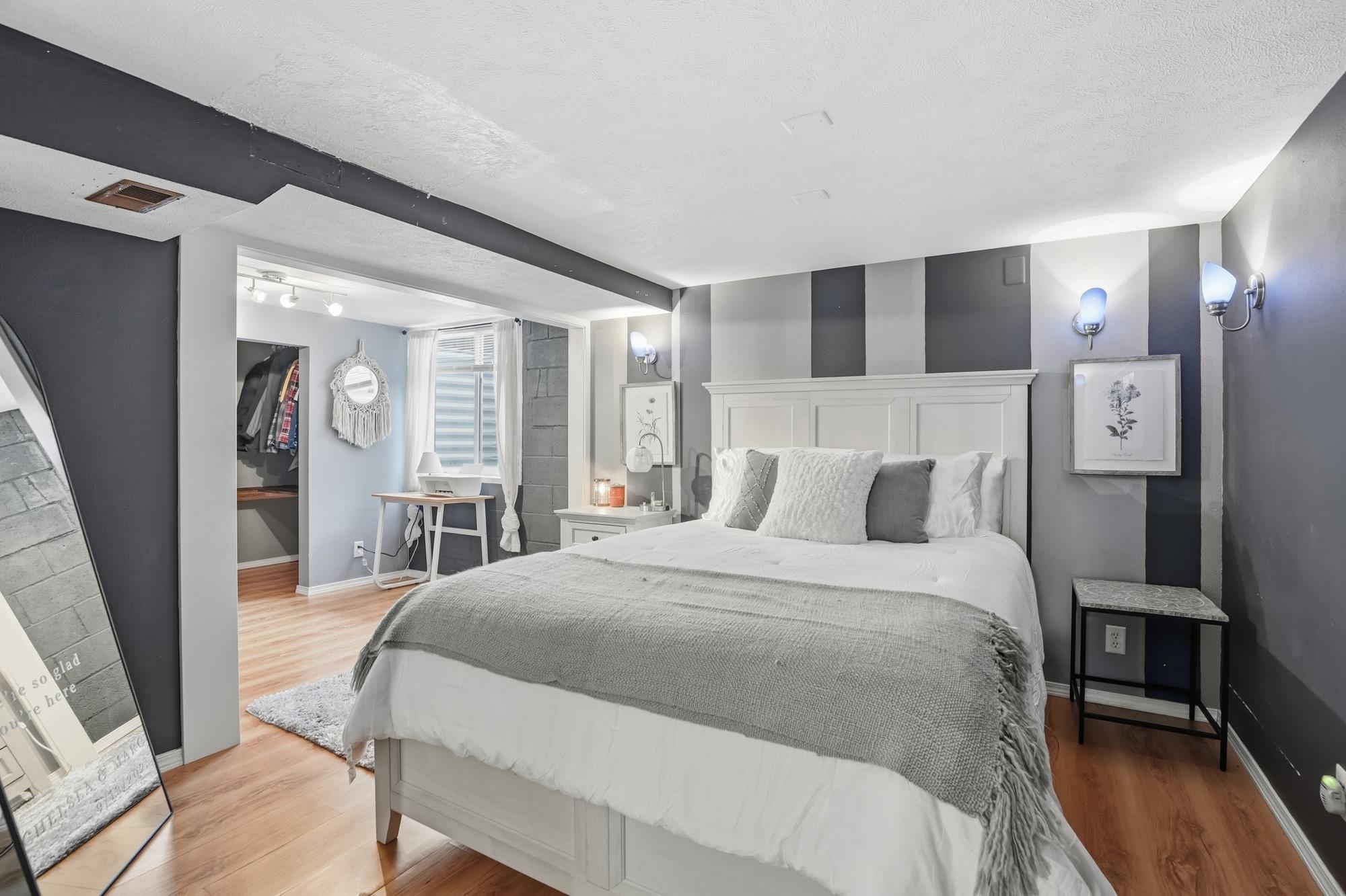 410 W Holland Ave - Photo 17