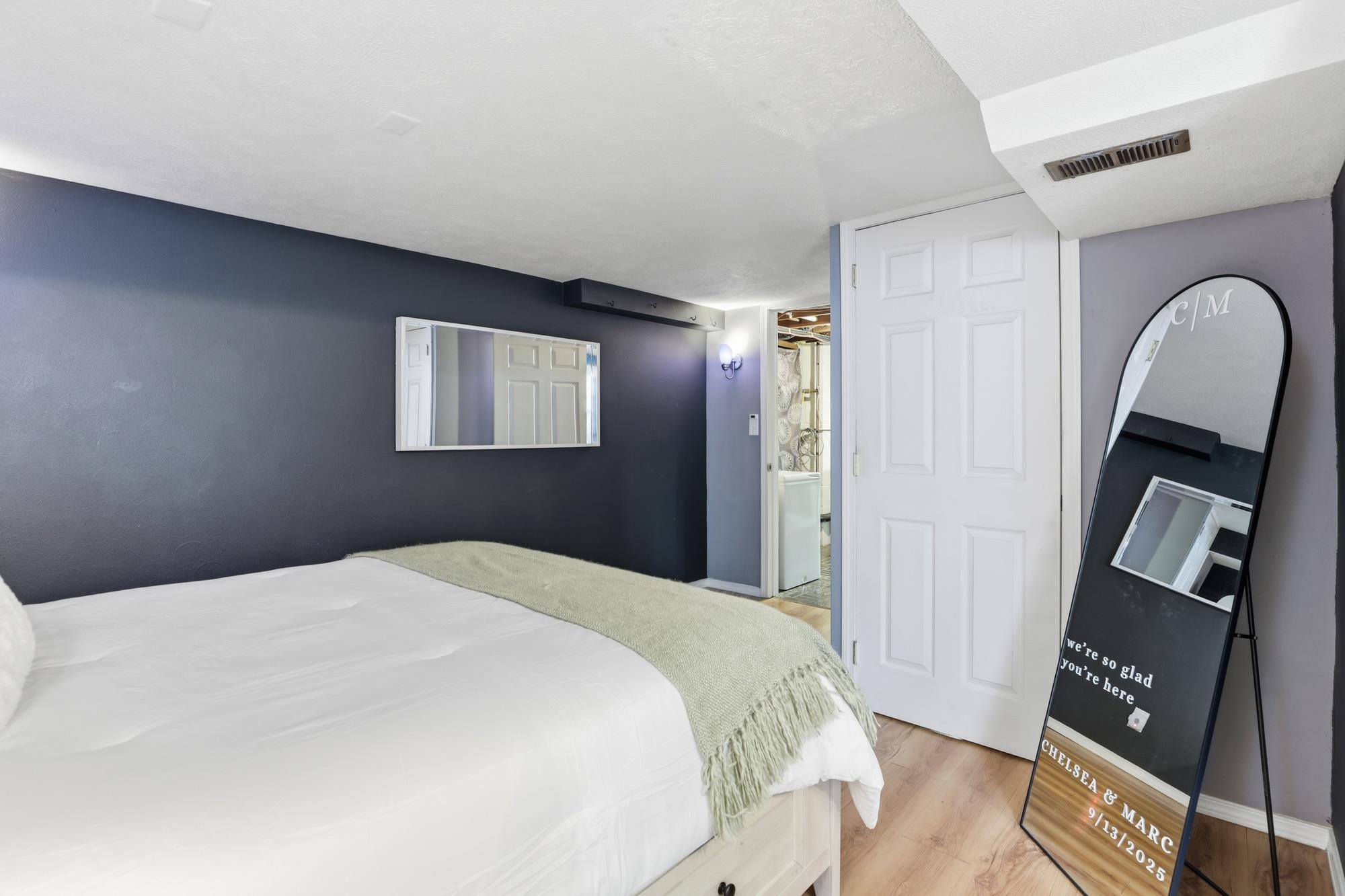 410 W Holland Ave - Photo 18