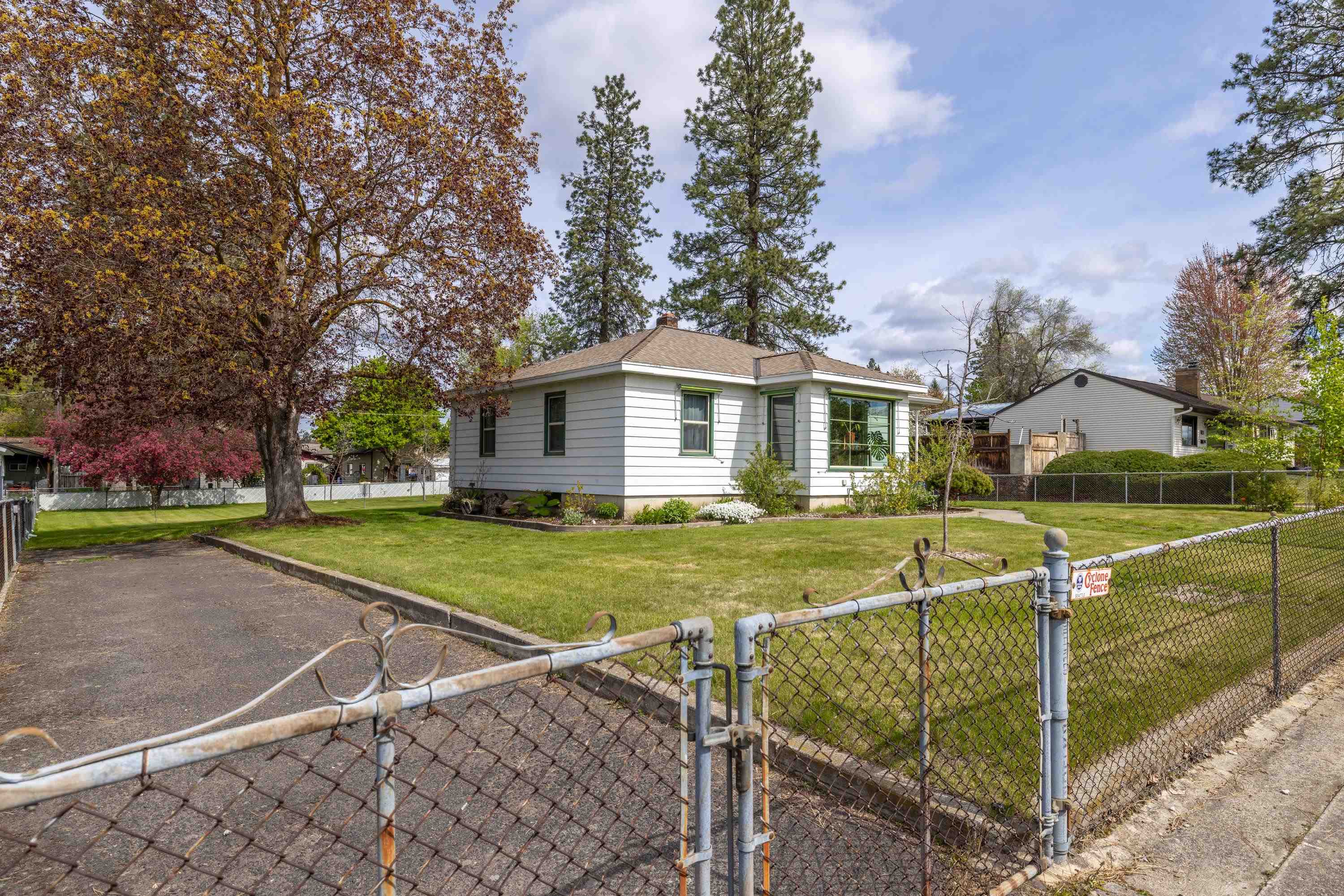 3006 W Monticello Pl - Photo 5