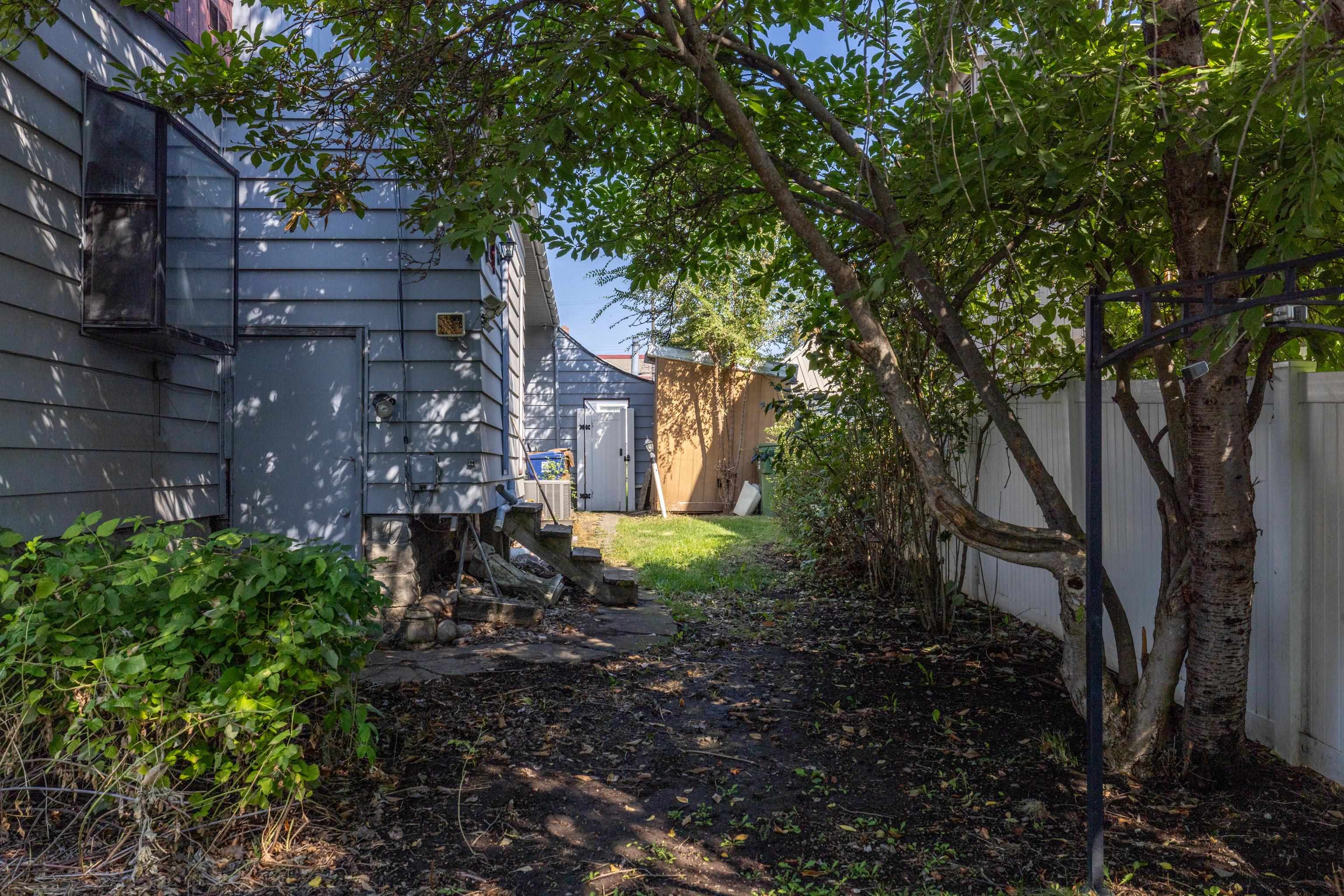 824 E Gordon Ave - Photo 25