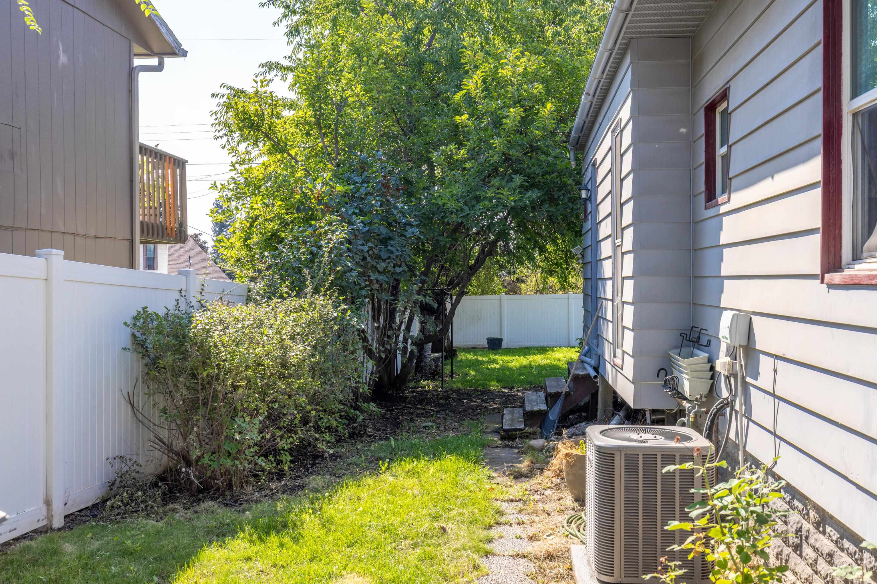824 E Gordon Ave - Photo 26