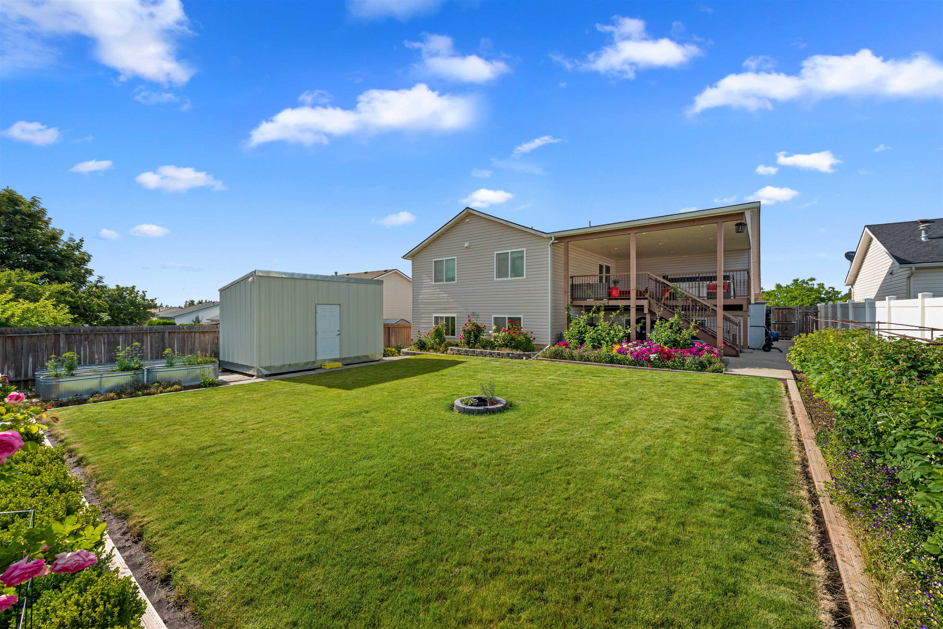 730 E Kathy Lee Ave - Photo 11