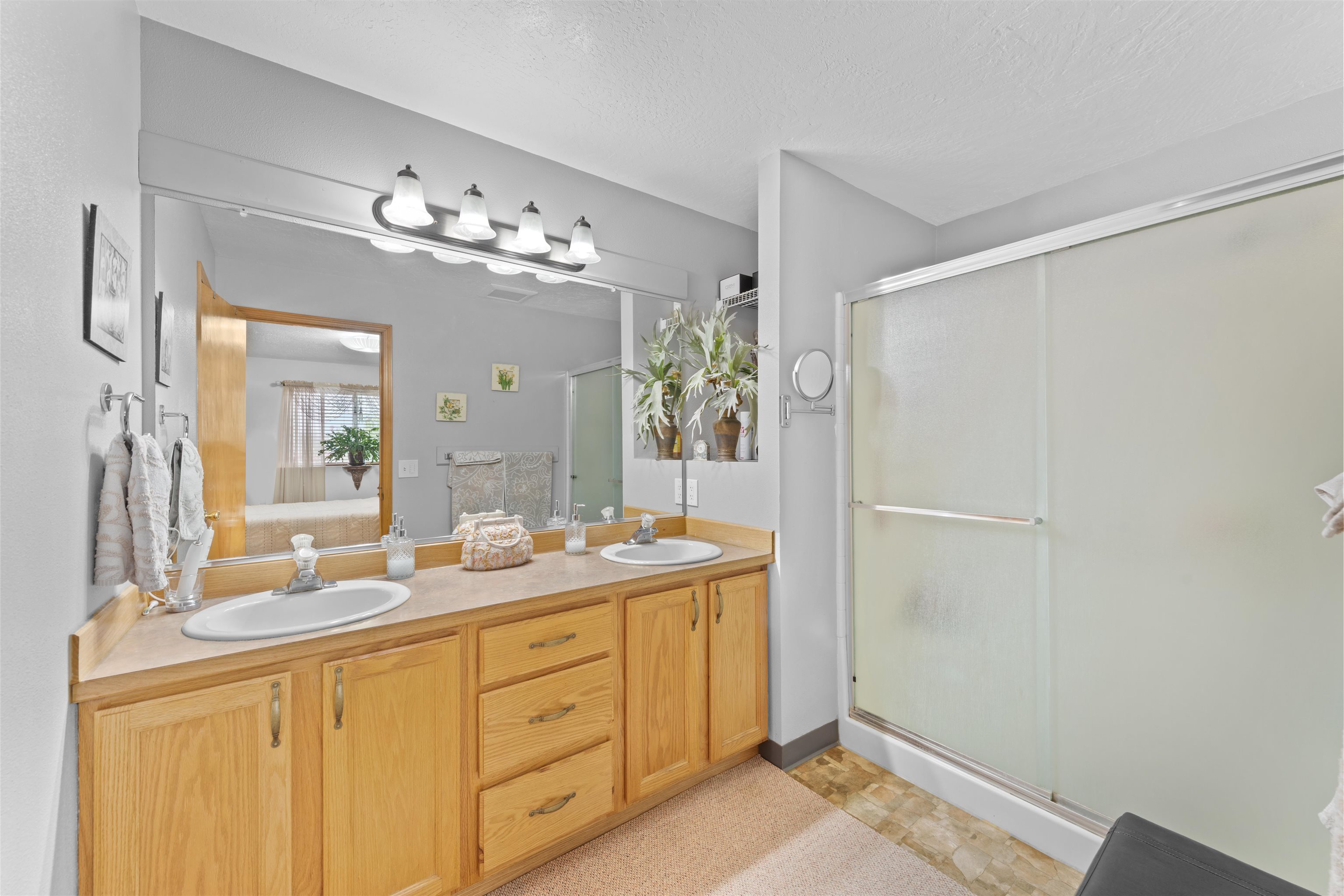 730 E Kathy Lee Ave - Photo 20