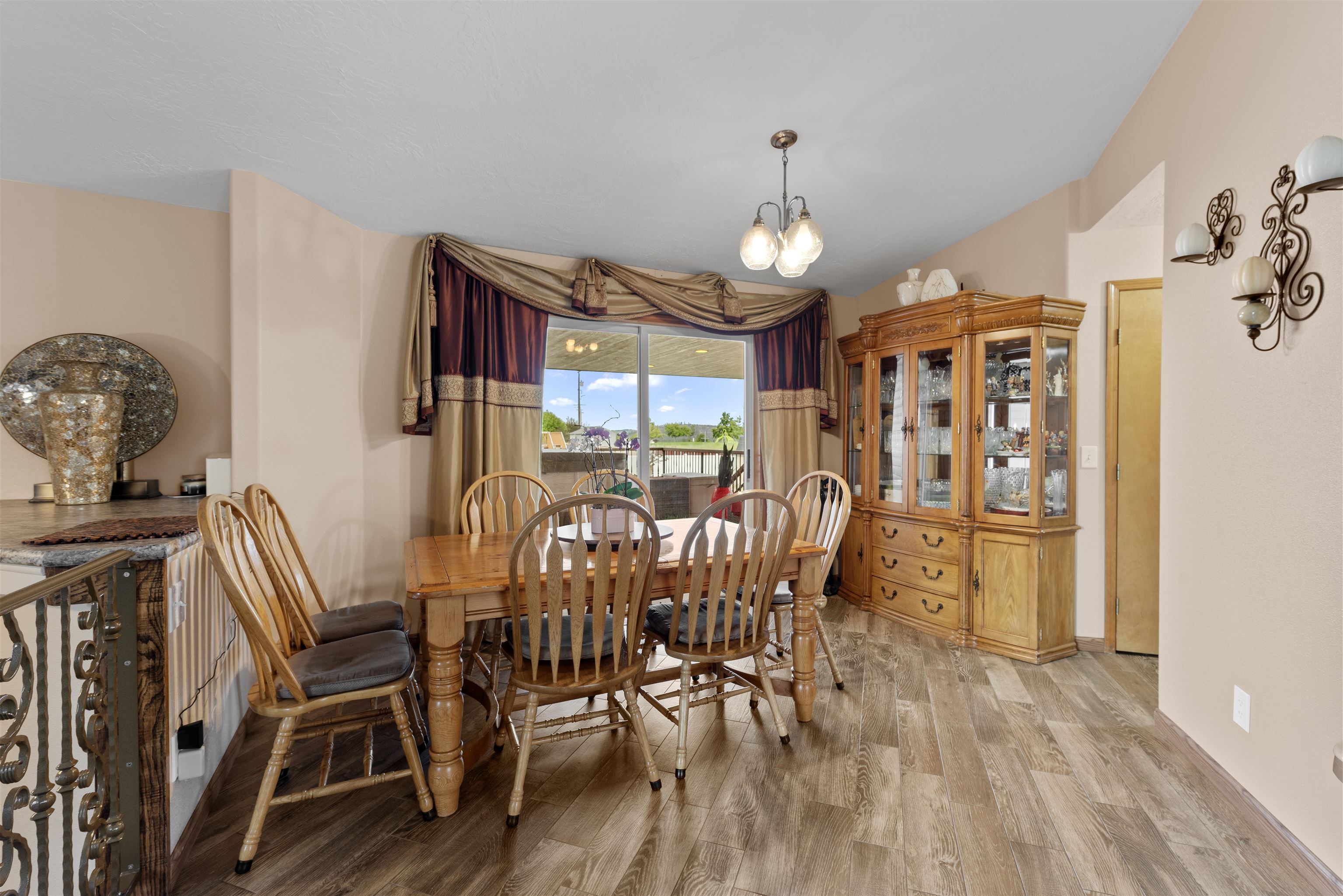 730 E Kathy Lee Ave - Photo 8