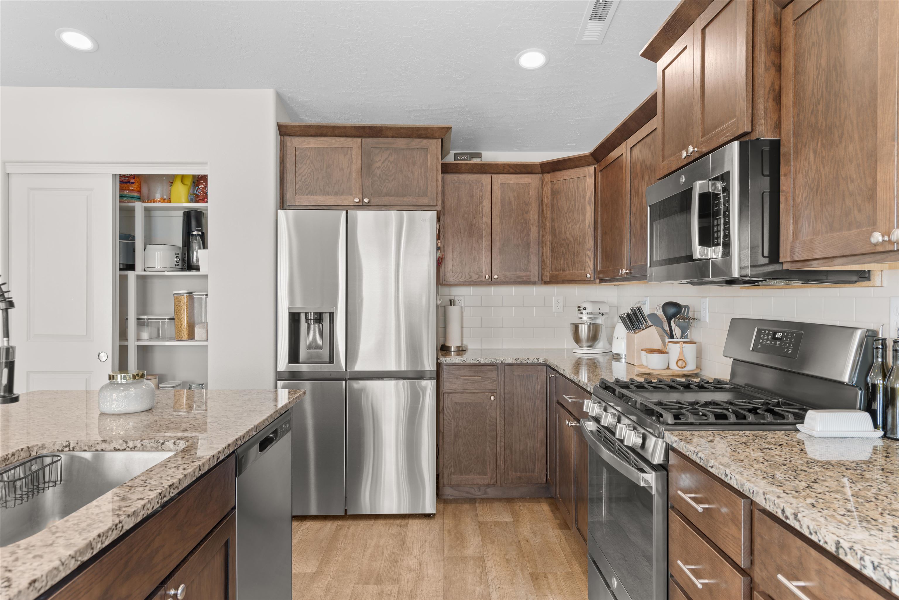 1808 E C St - Photo 12