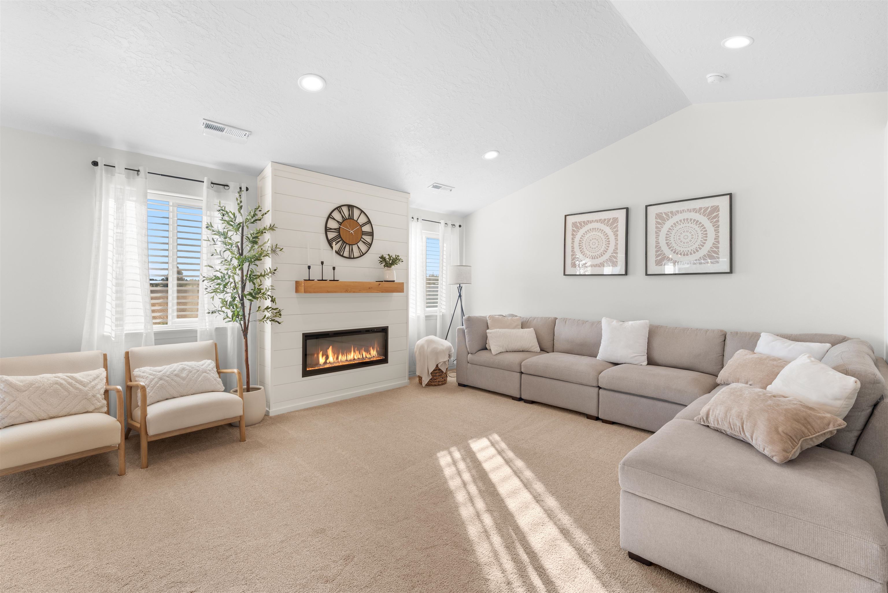 1808 E C St - Photo 8