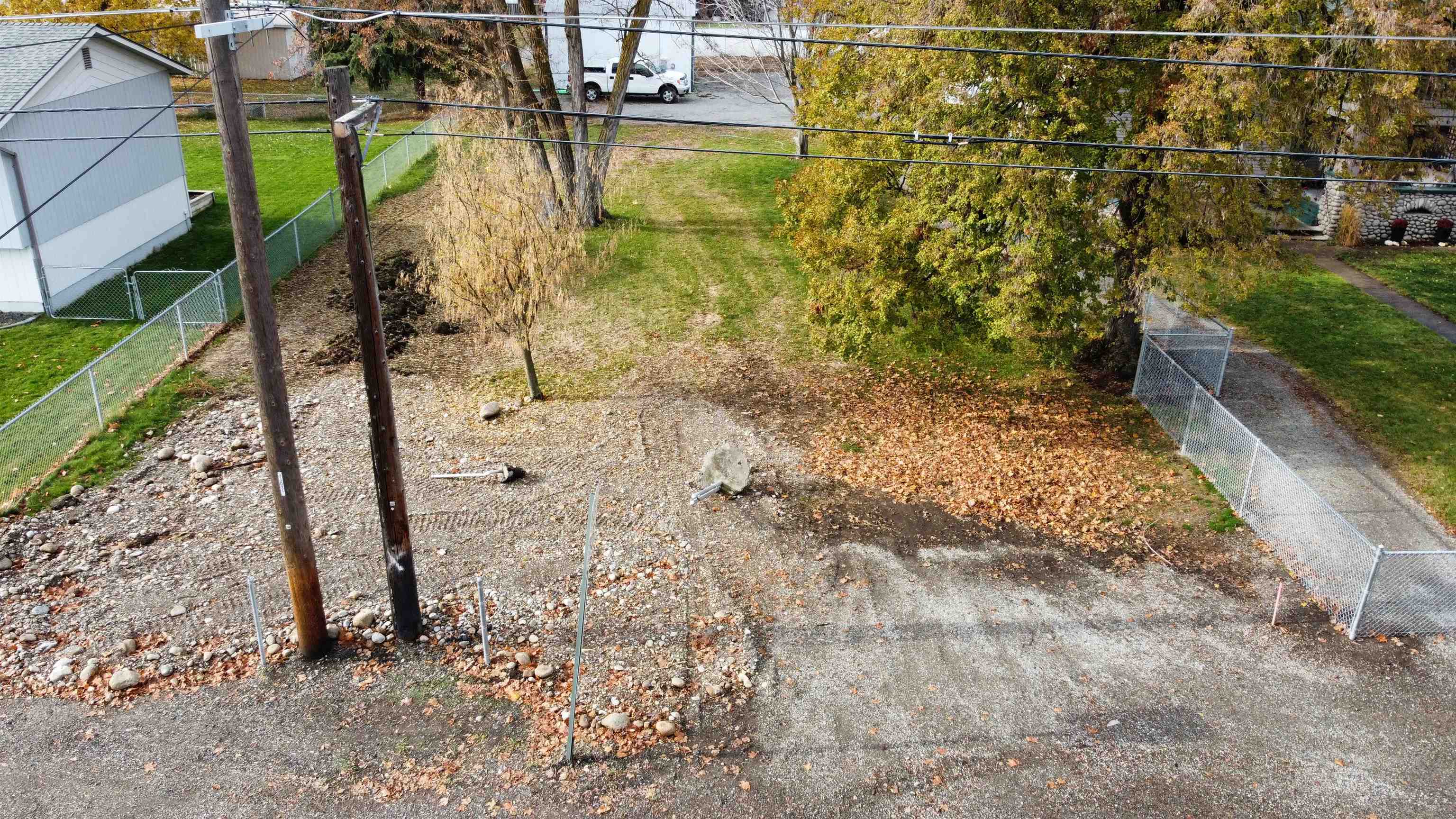 4715 N Evergreen Rd - Photo 4