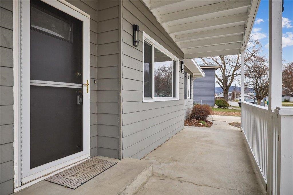 905 N Ravalli Dr - Photo 3