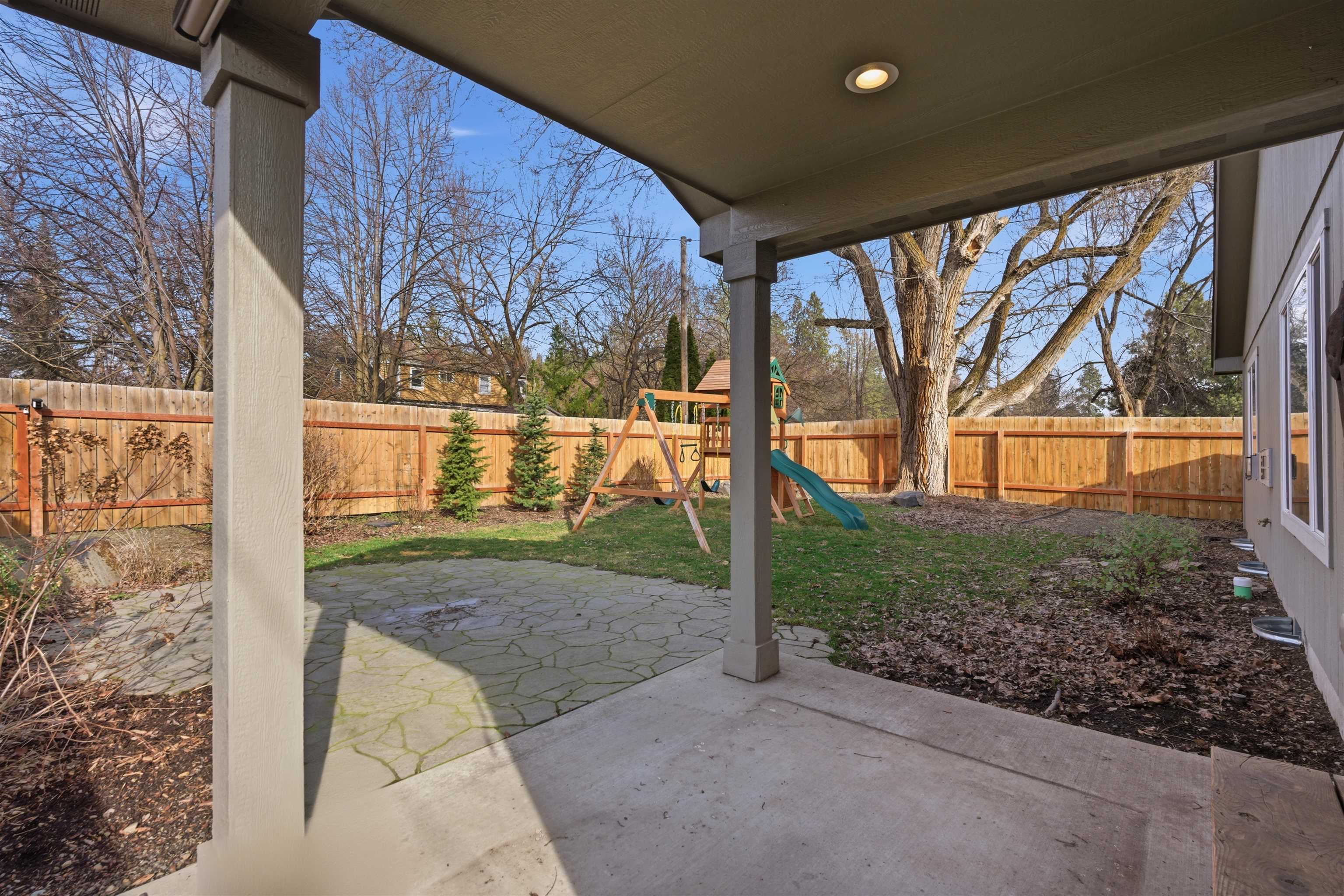 3927 E Euclid Ave - Photo 12
