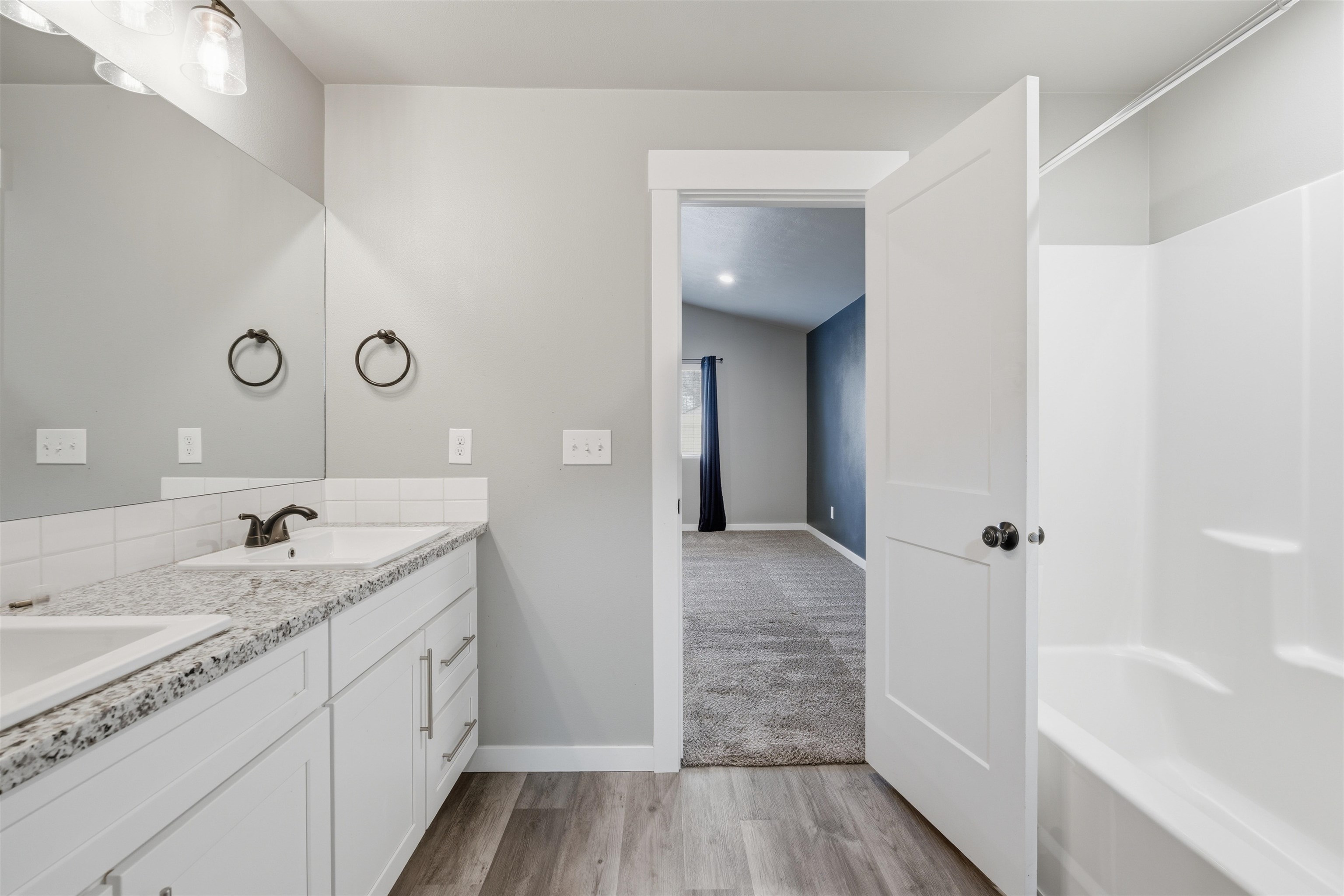 3927 E Euclid Ave - Photo 29