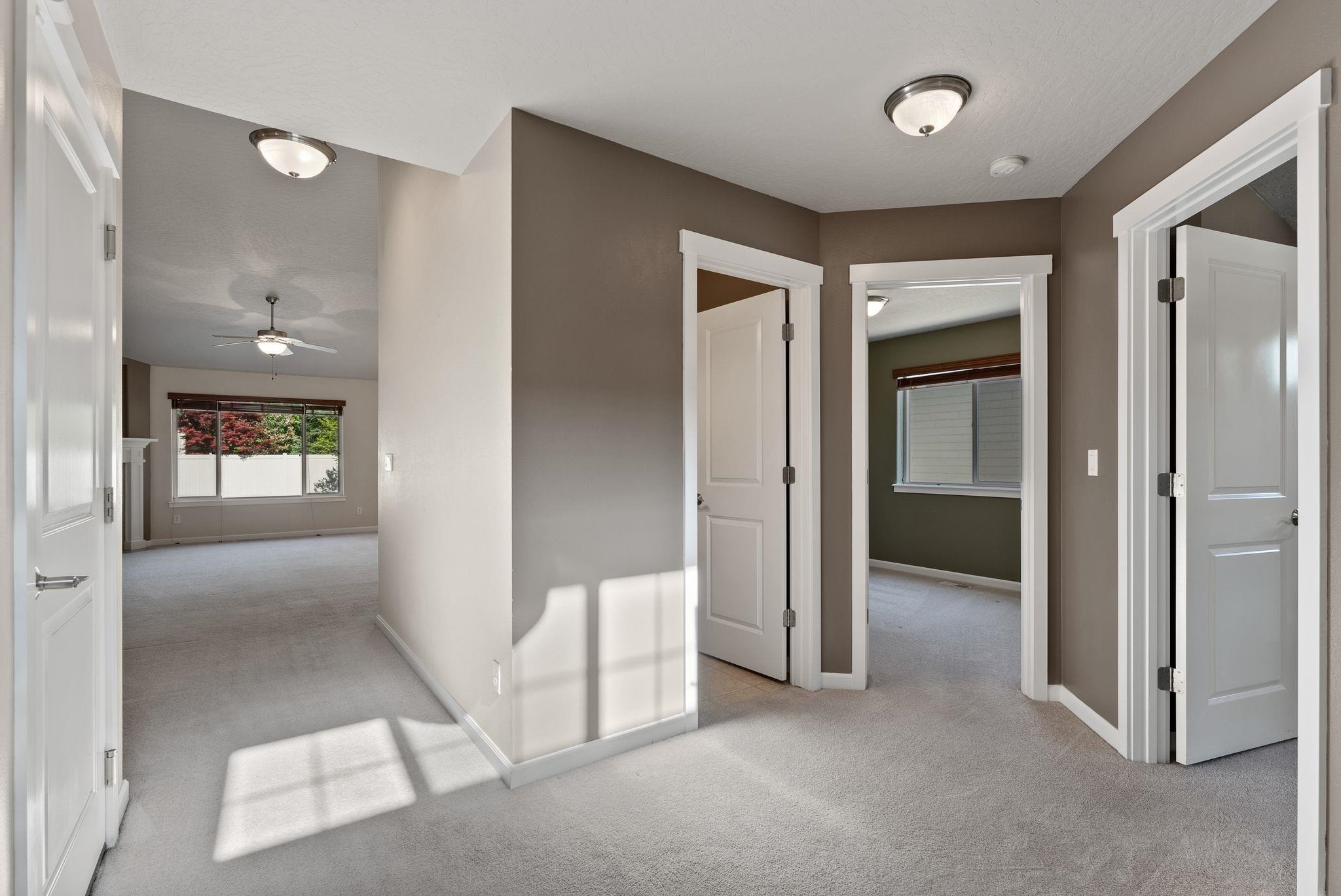 1790 N Winchester St - Photo 5