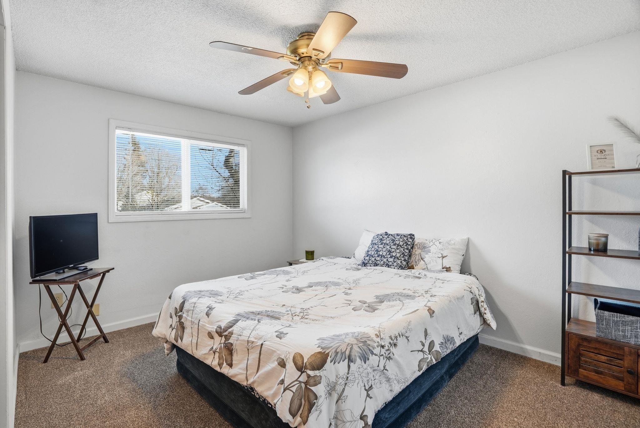1625 N Walnut Rd - Photo 19