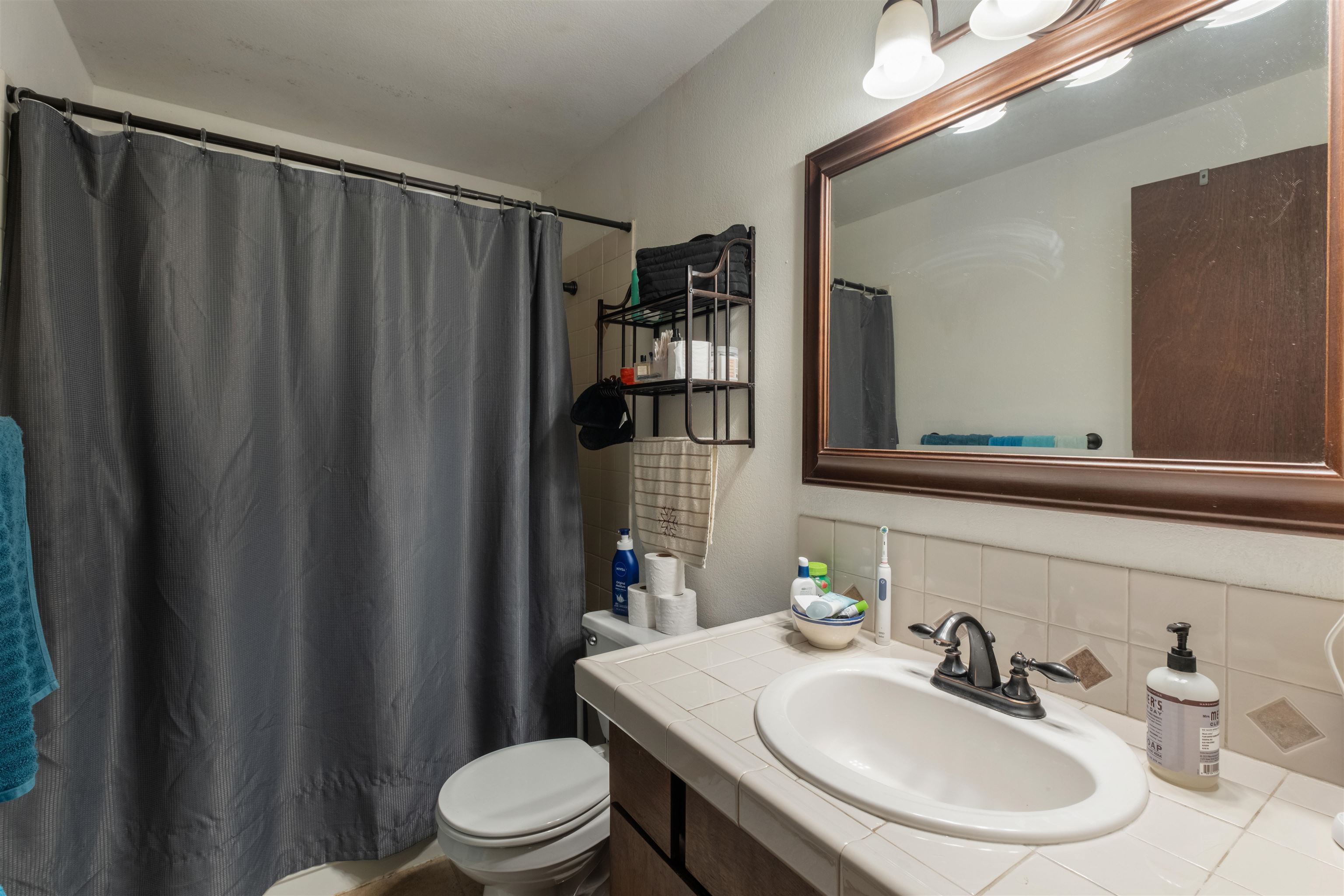 1723-1725 E 13th Ave - Photo 16