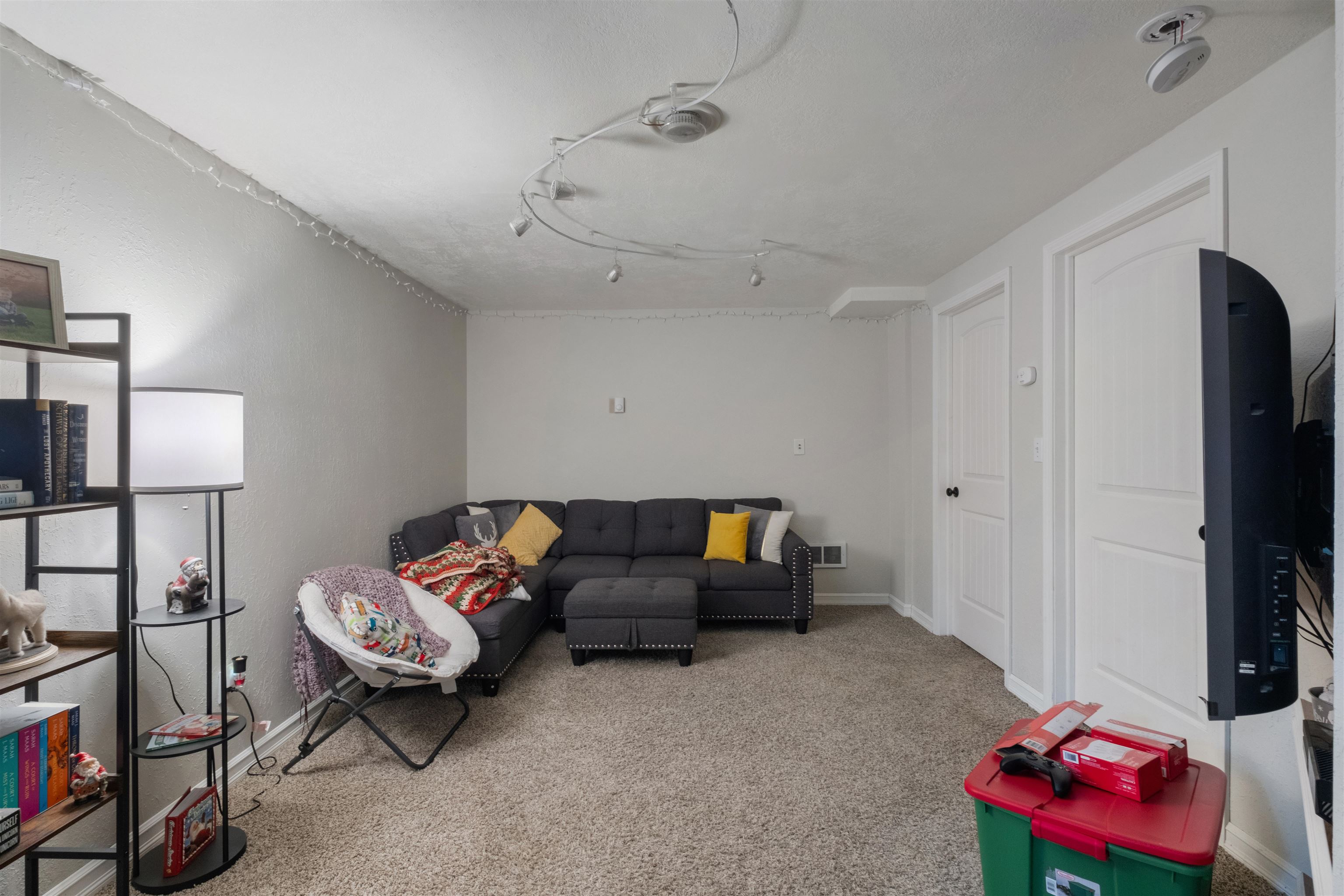 1723-1725 E 13th Ave - Photo 6