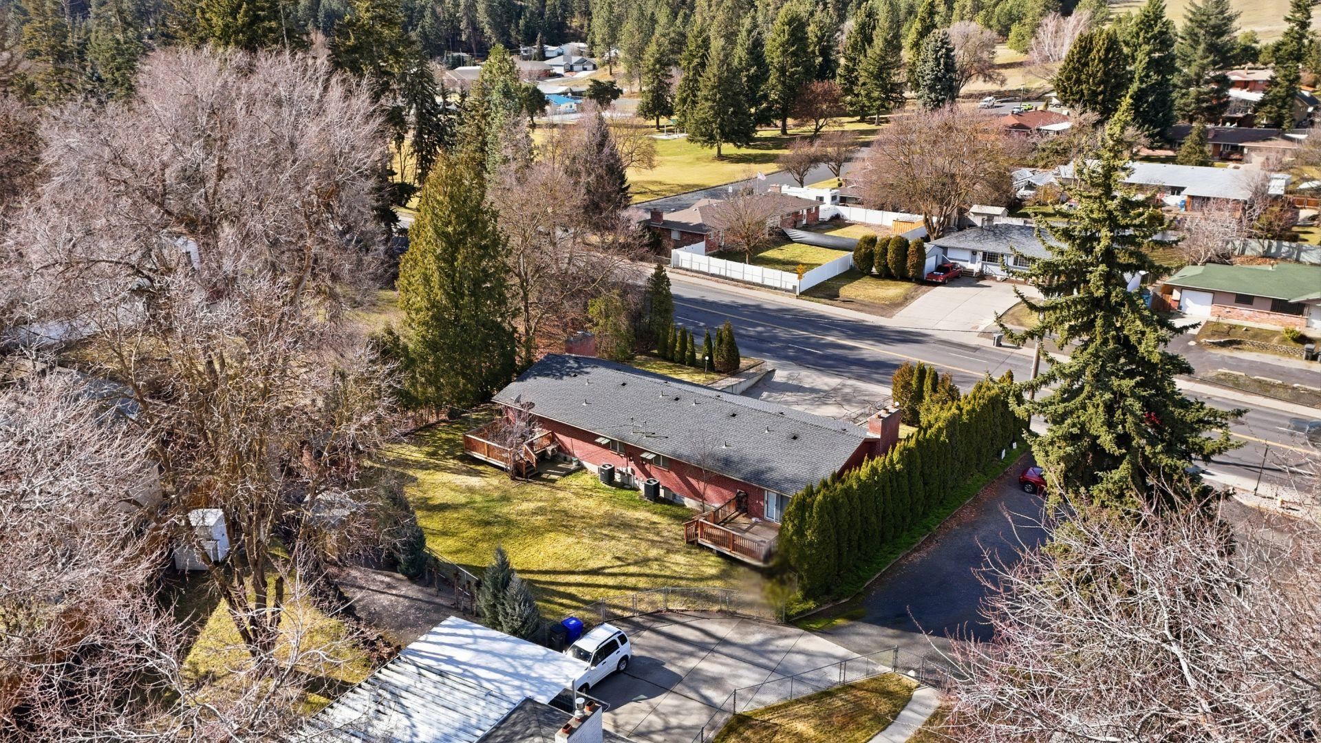 9724 N Wall St - Photo 3