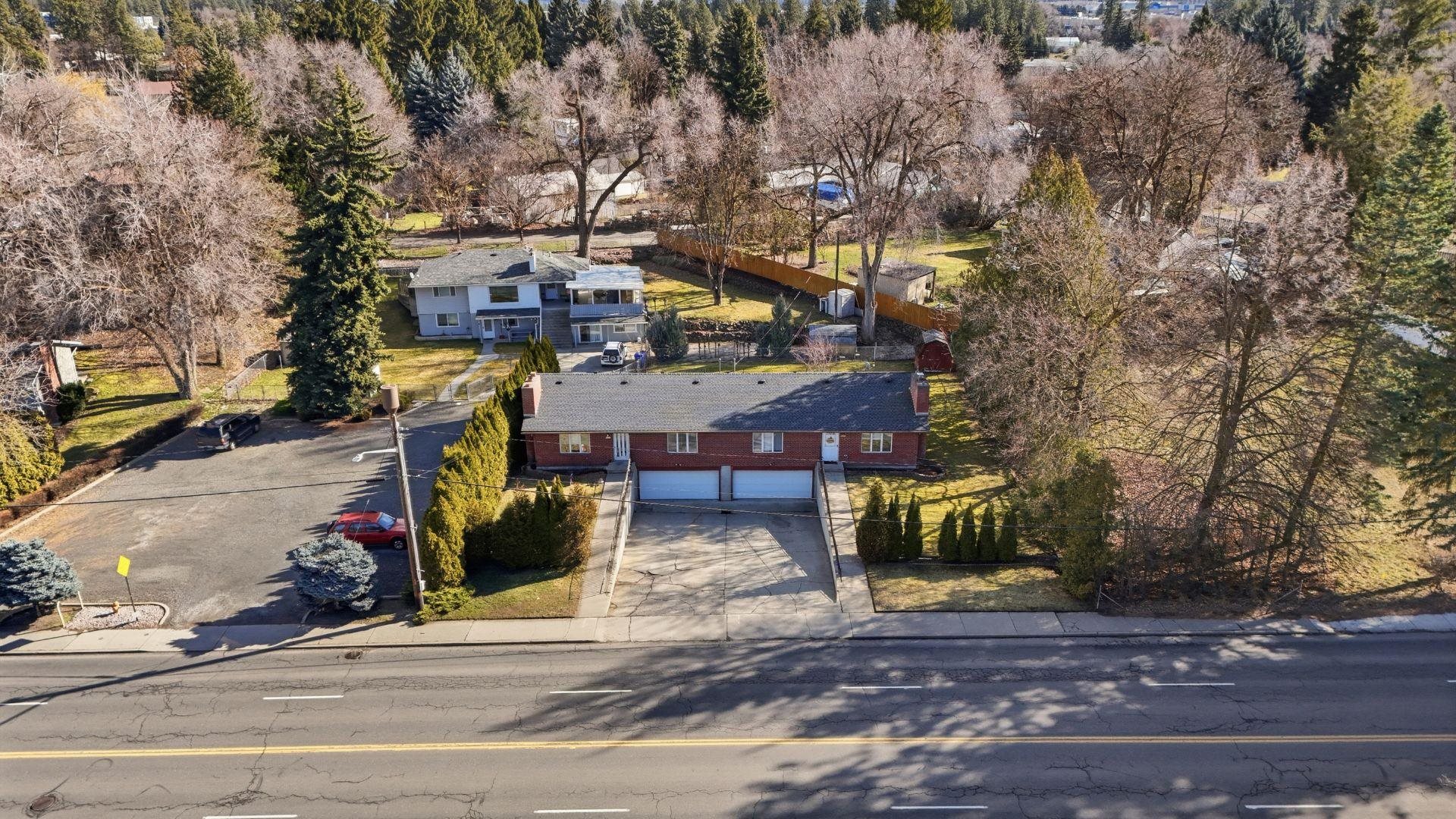 9724 N Wall St - Photo 4