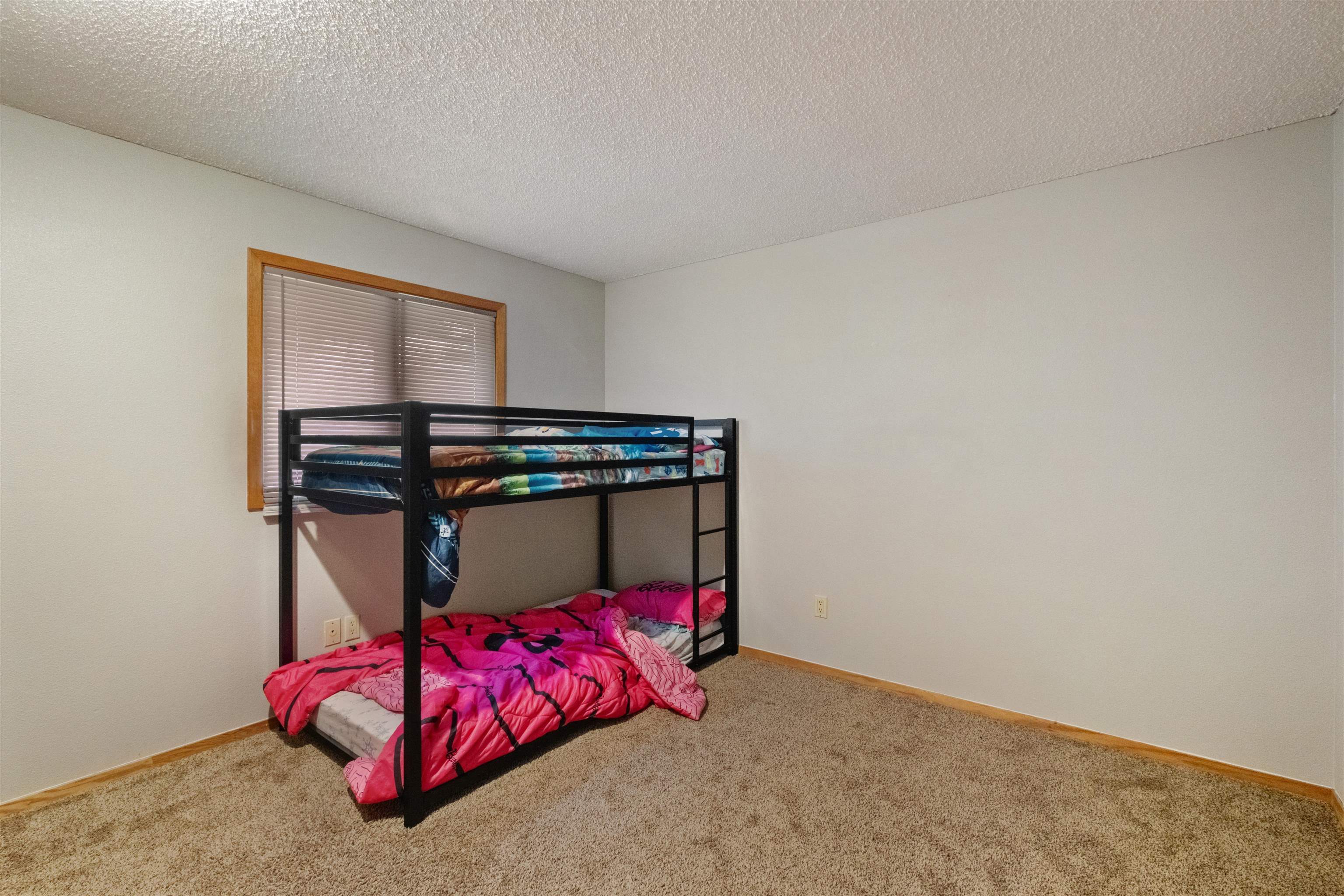 9724 N Wall St - Photo 9