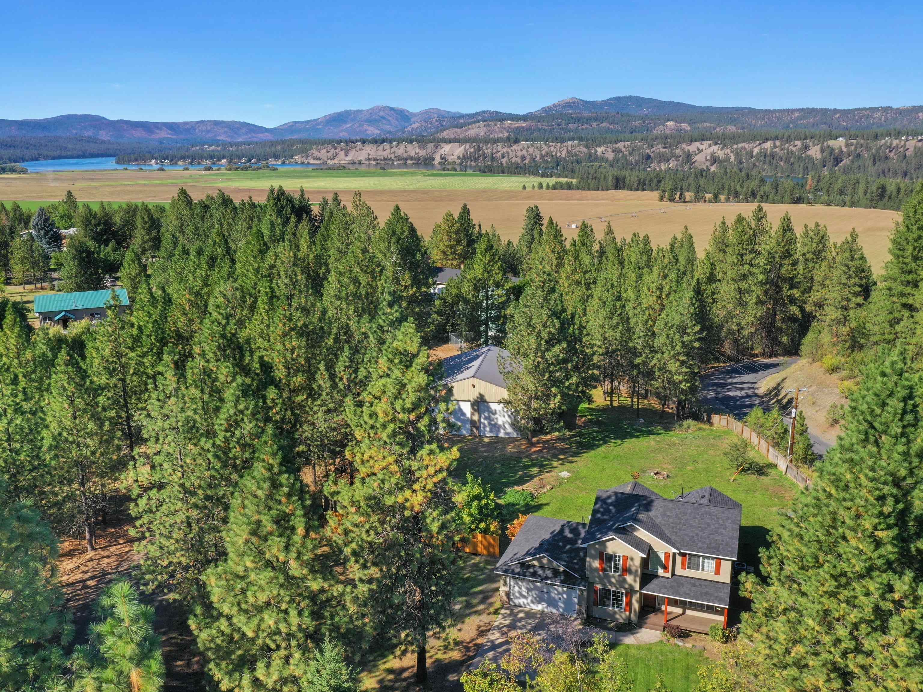 15216 W Bluegrass Rd - Photo 3