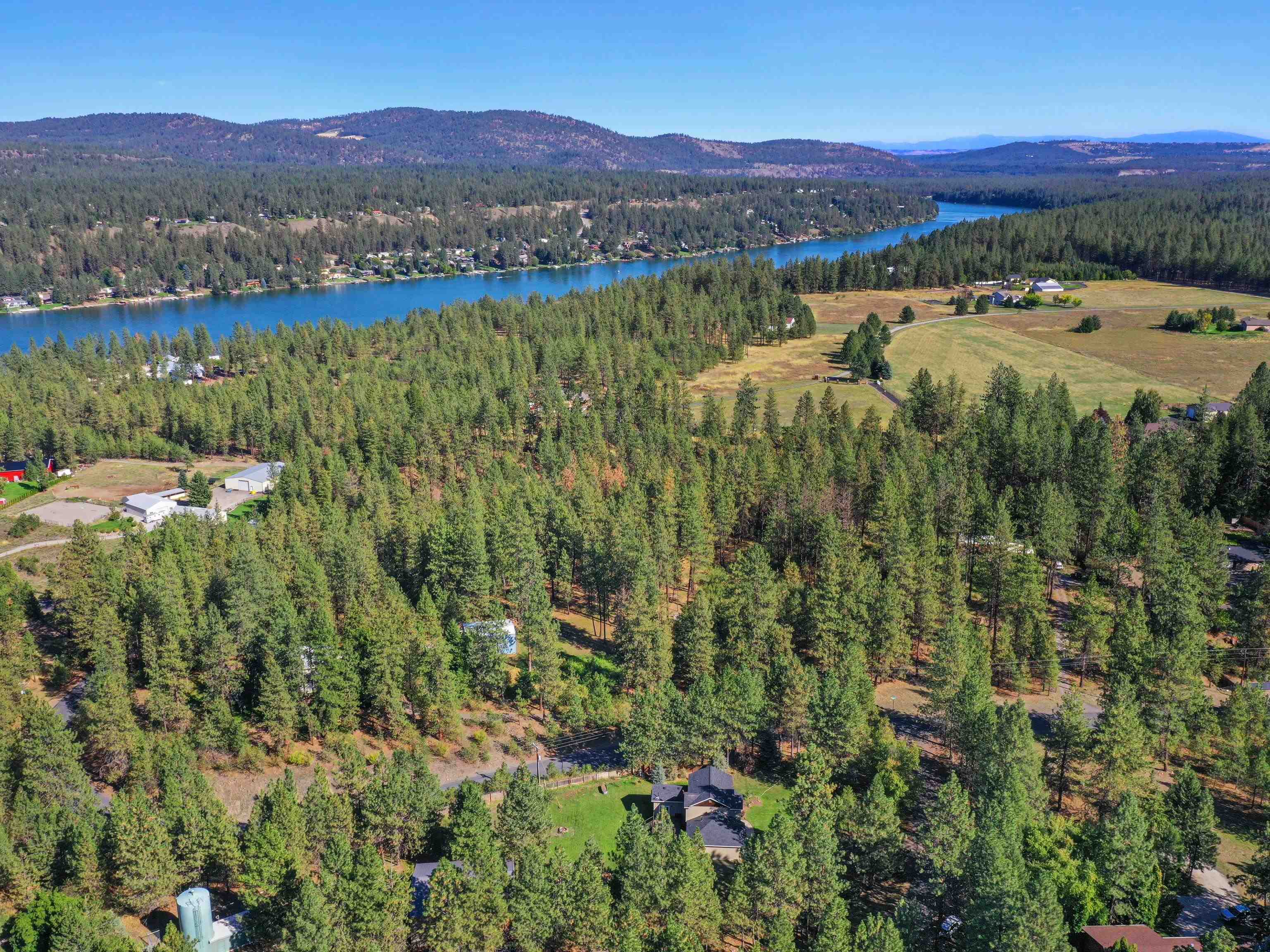 15216 W Bluegrass Rd - Photo 4