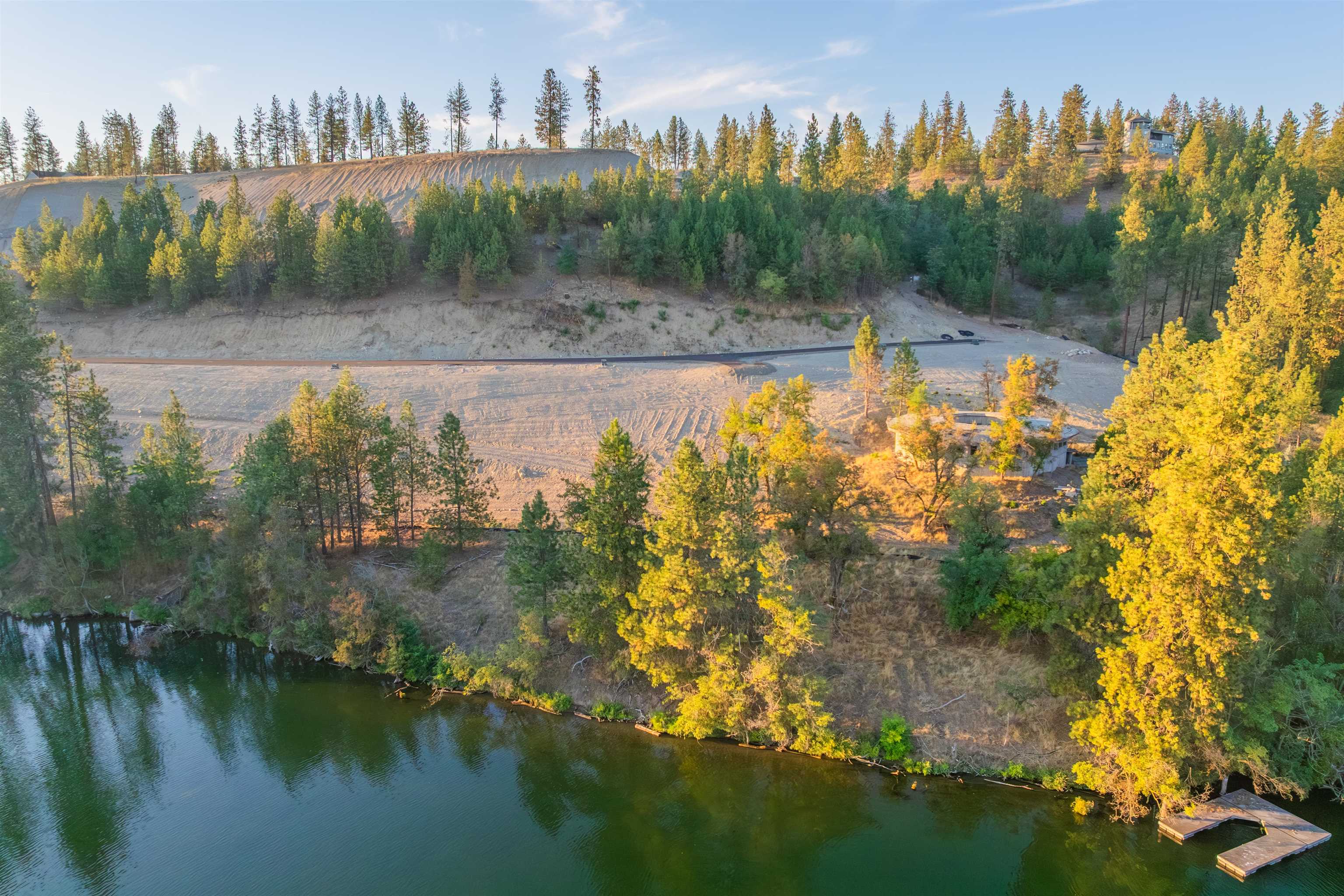 208 Shoreline Way - Photo 2