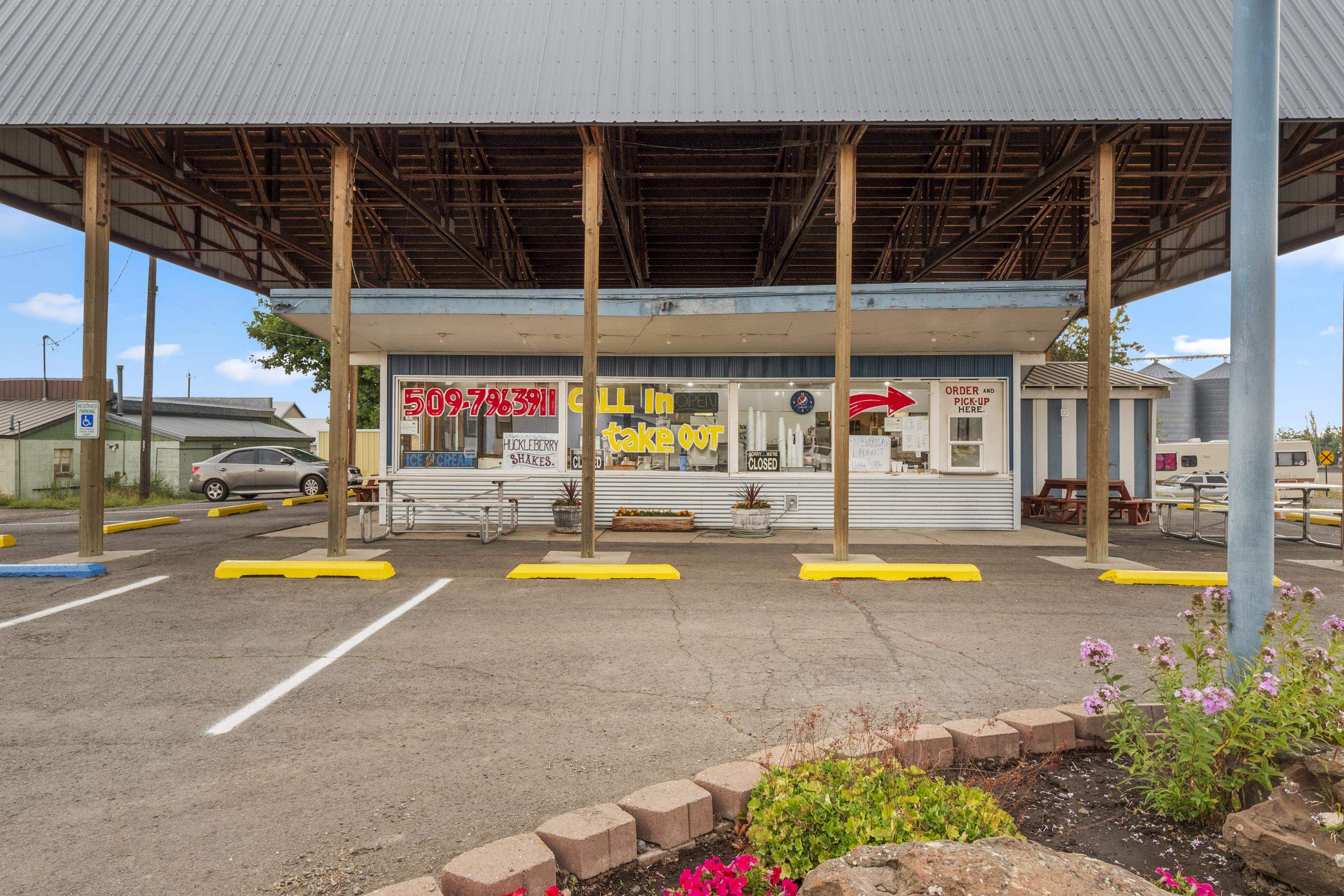 210 W Broadway Ave - Photo 14