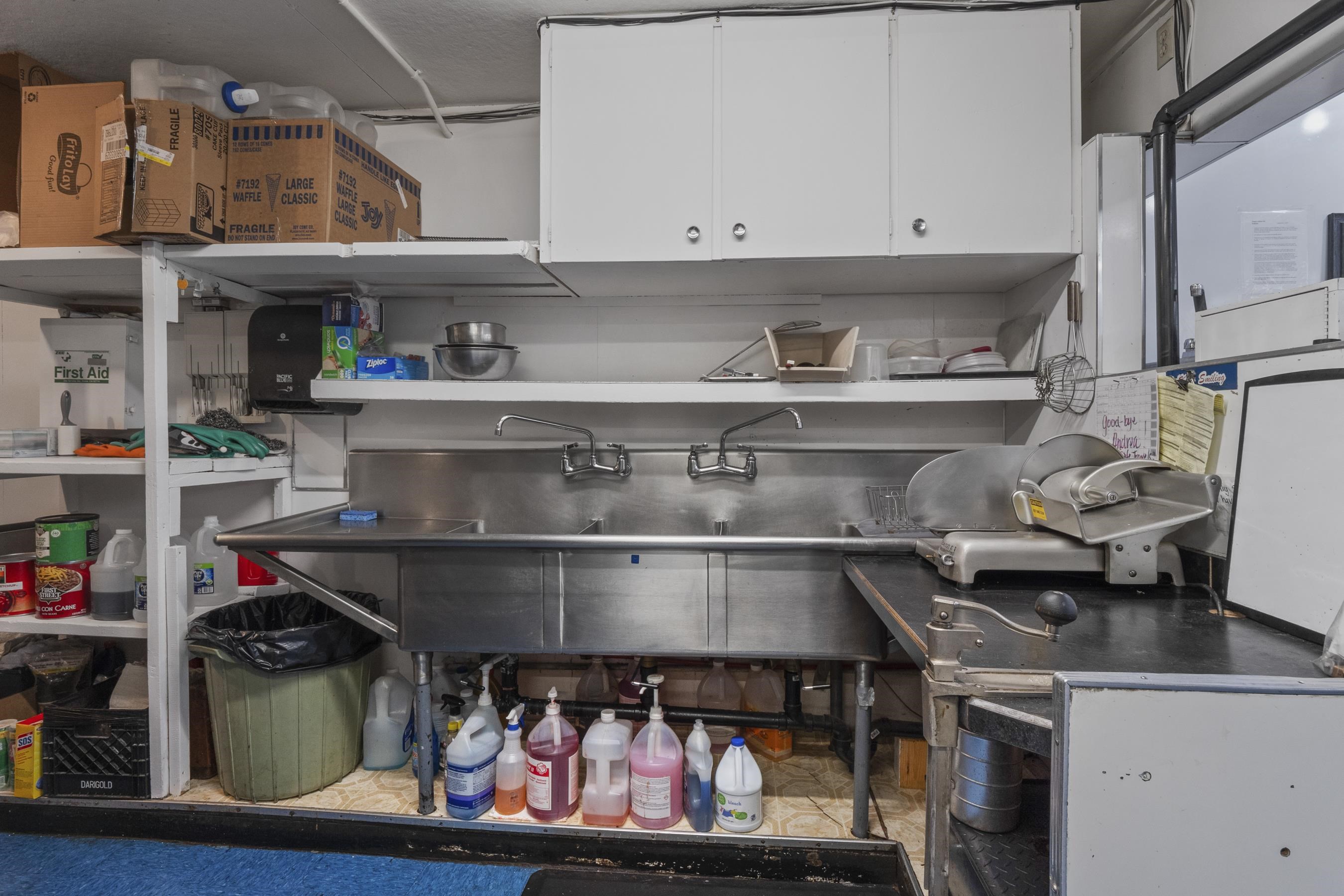 210 W Broadway Ave - Photo 27