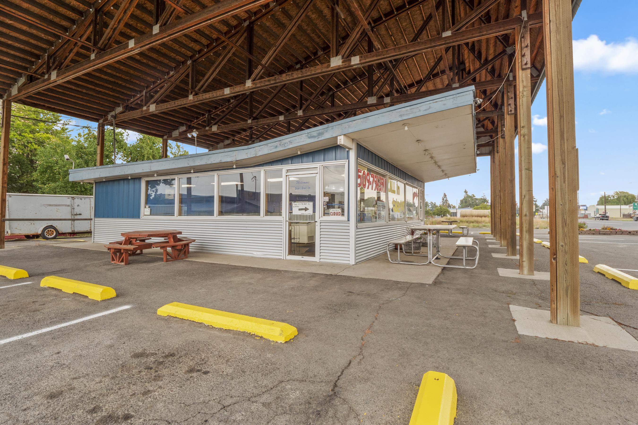 210 W Broadway Ave - Photo 9
