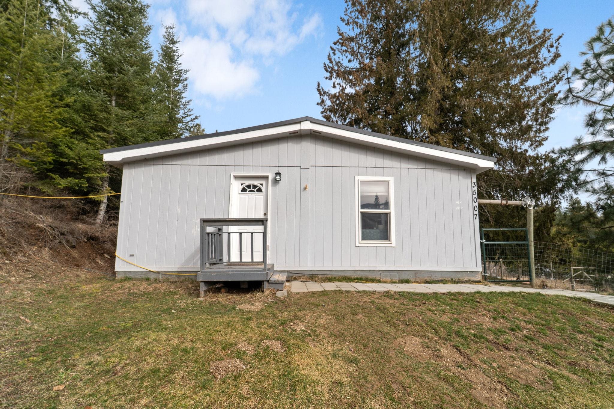 35007 N Blanchard Creek Rd - Photo 3