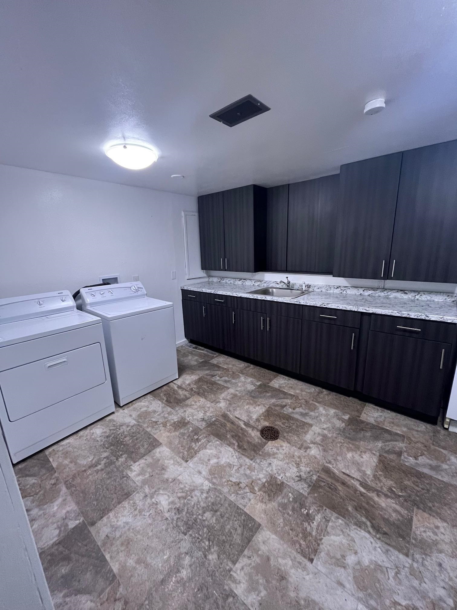 10520 N College Cir - Photo 22