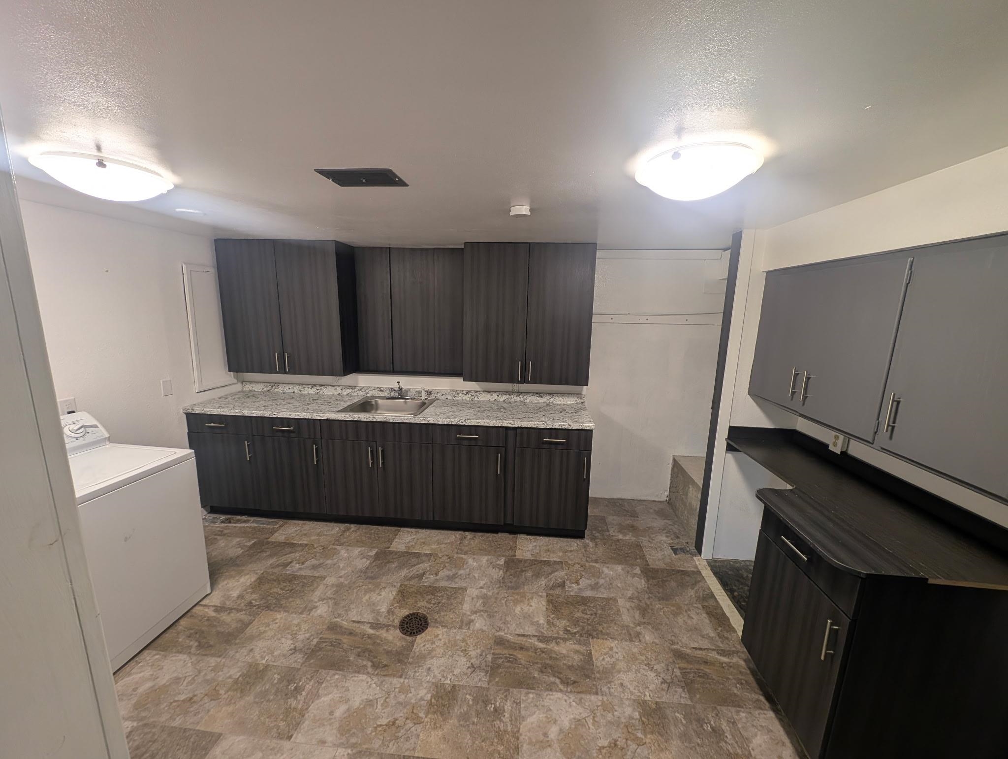 10520 N College Cir - Photo 23