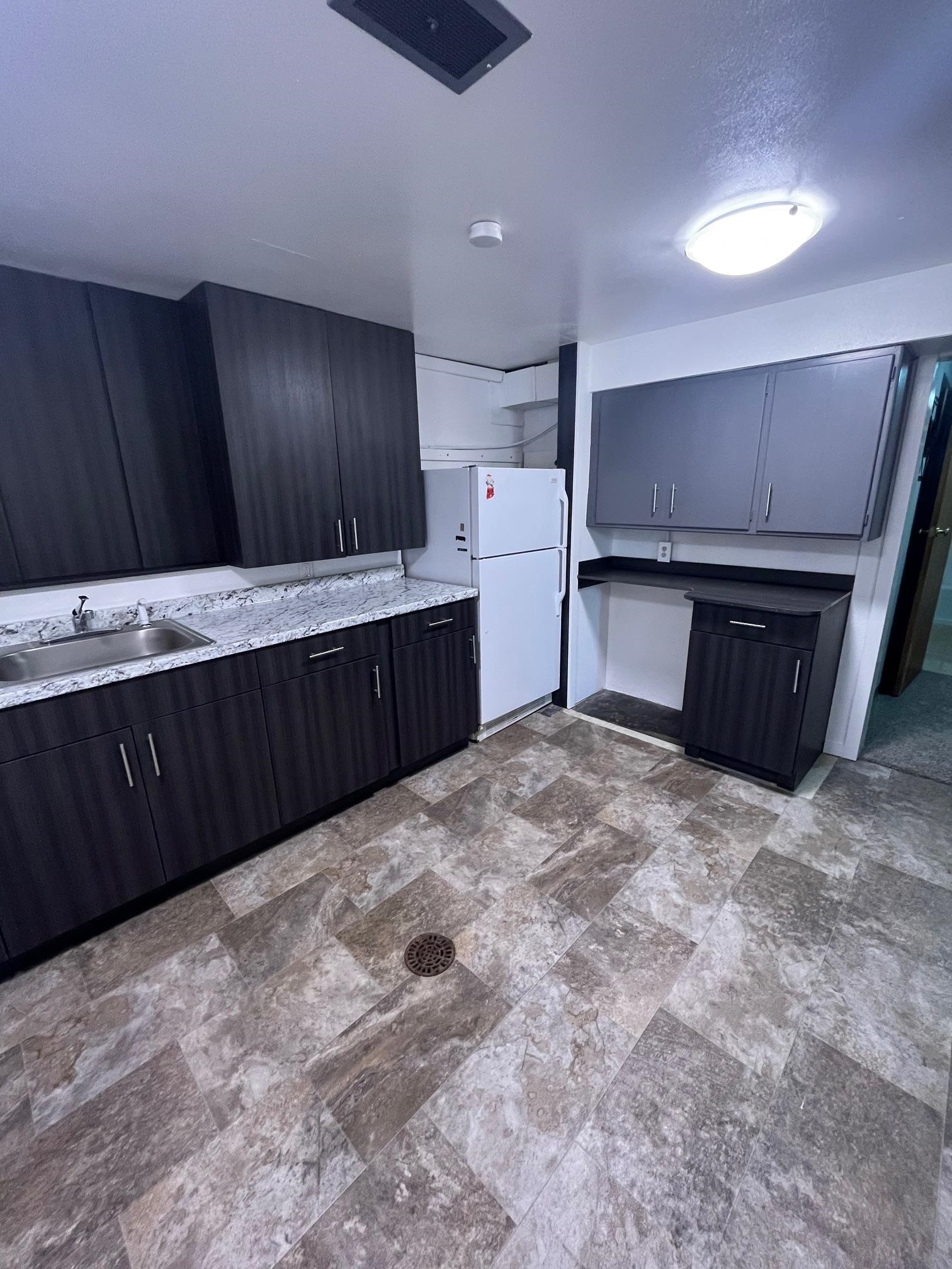 10520 N College Cir - Photo 24