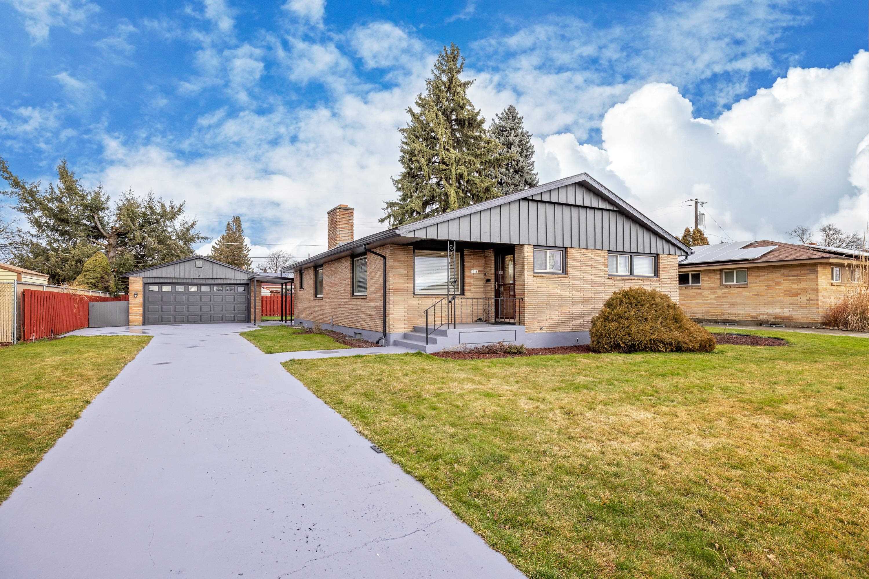 5418 W Northwest Blvd - Photo 1