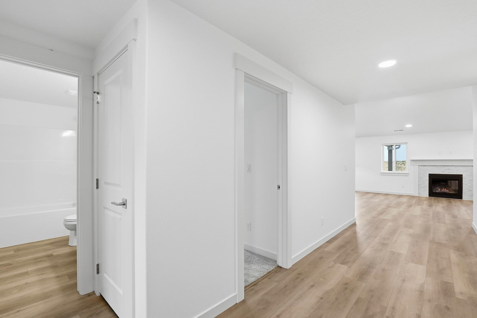 5355 N Sun Beam Ln - Photo 2