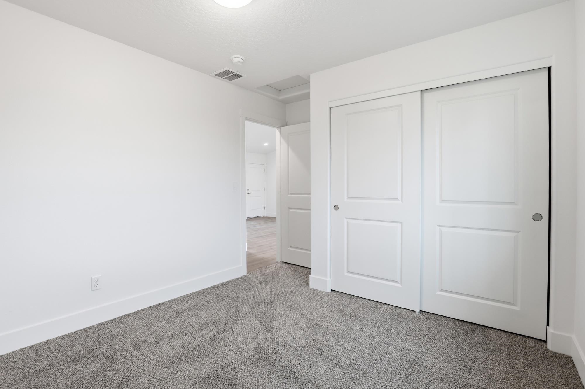 24 W 12th St - Photo 17