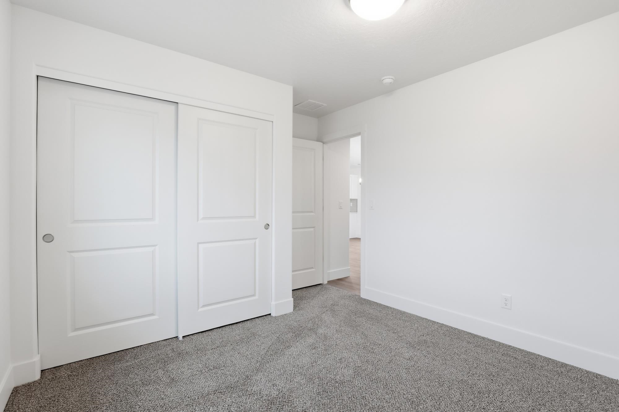 24 W 12th St - Photo 20