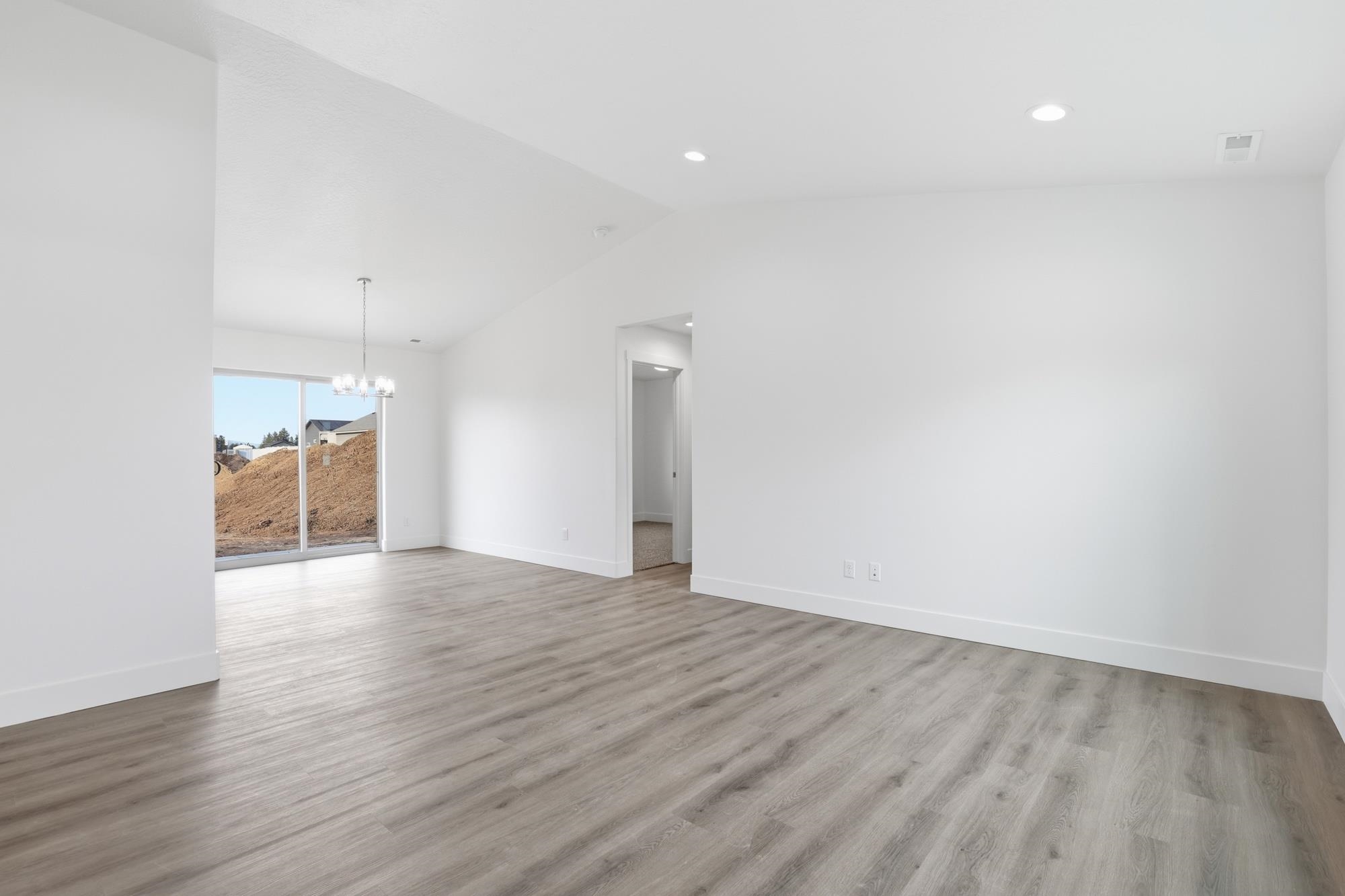 24 W 12th St - Photo 6