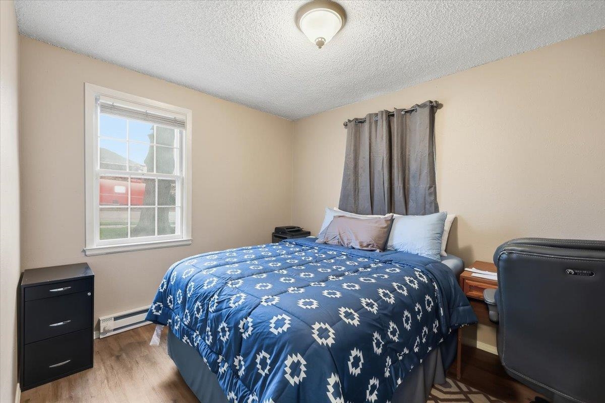 3105 W Rosamond Ave - Photo 14