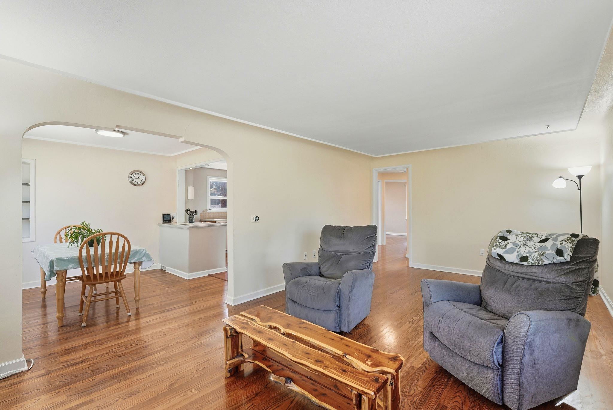 2521 W Walton Ave - Photo 10
