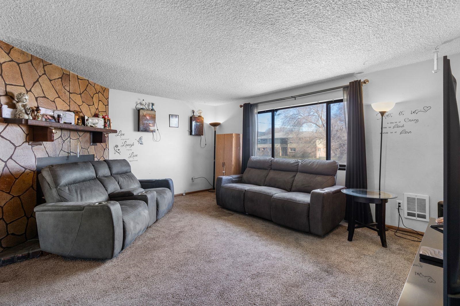 4221 N Ellen Rd - Photo 4