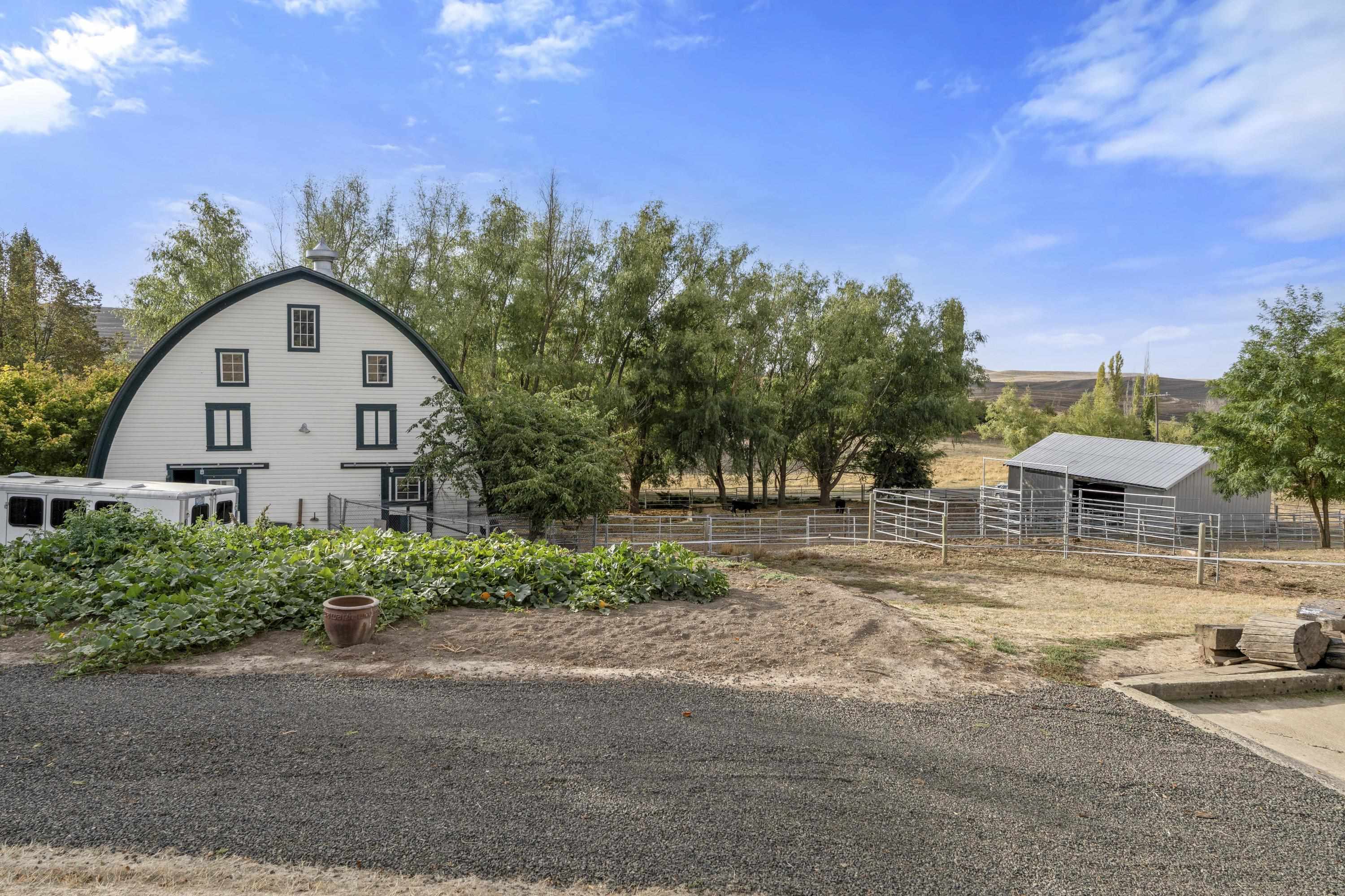 3351 W Lone Pine Rd - Photo 37