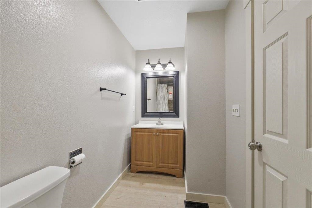705 Winslow Rd - Photo 14