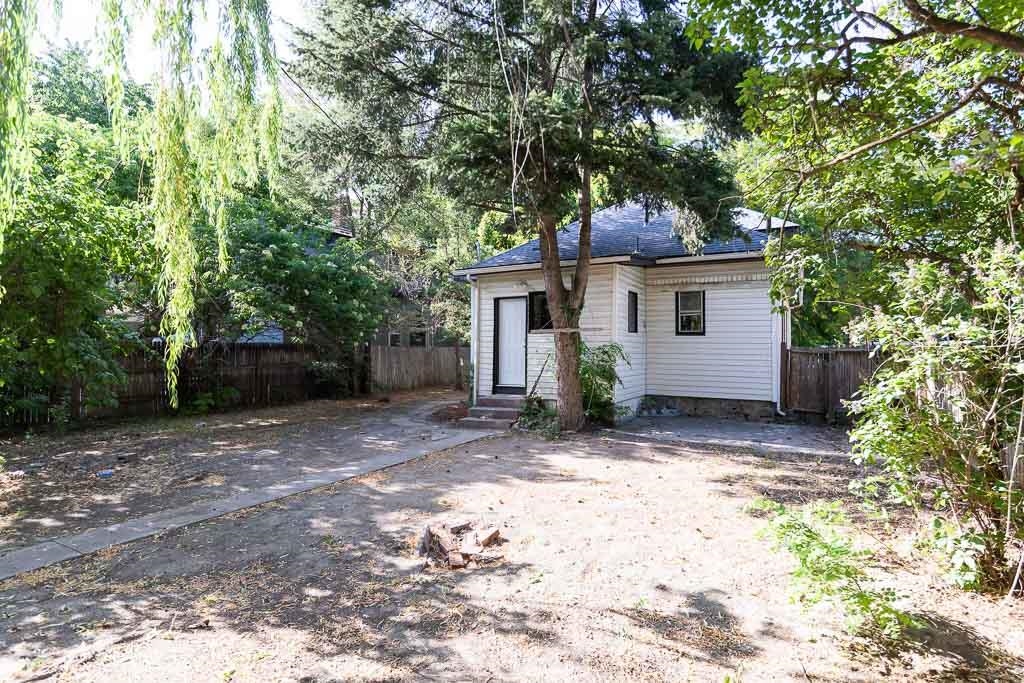 2514 E 4TH Ave - Photo 4