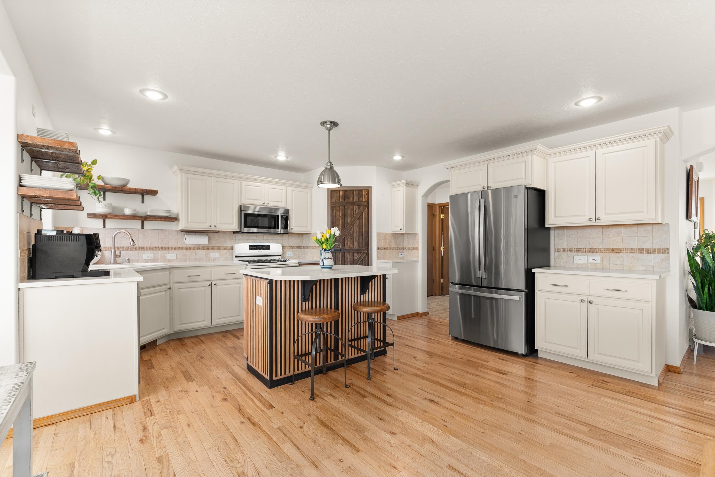 3519 S McDonald Ln - Photo 6