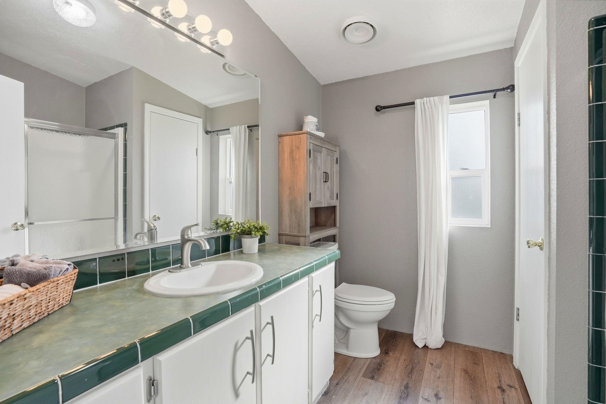 1481 Lenora Dr - Photo 18