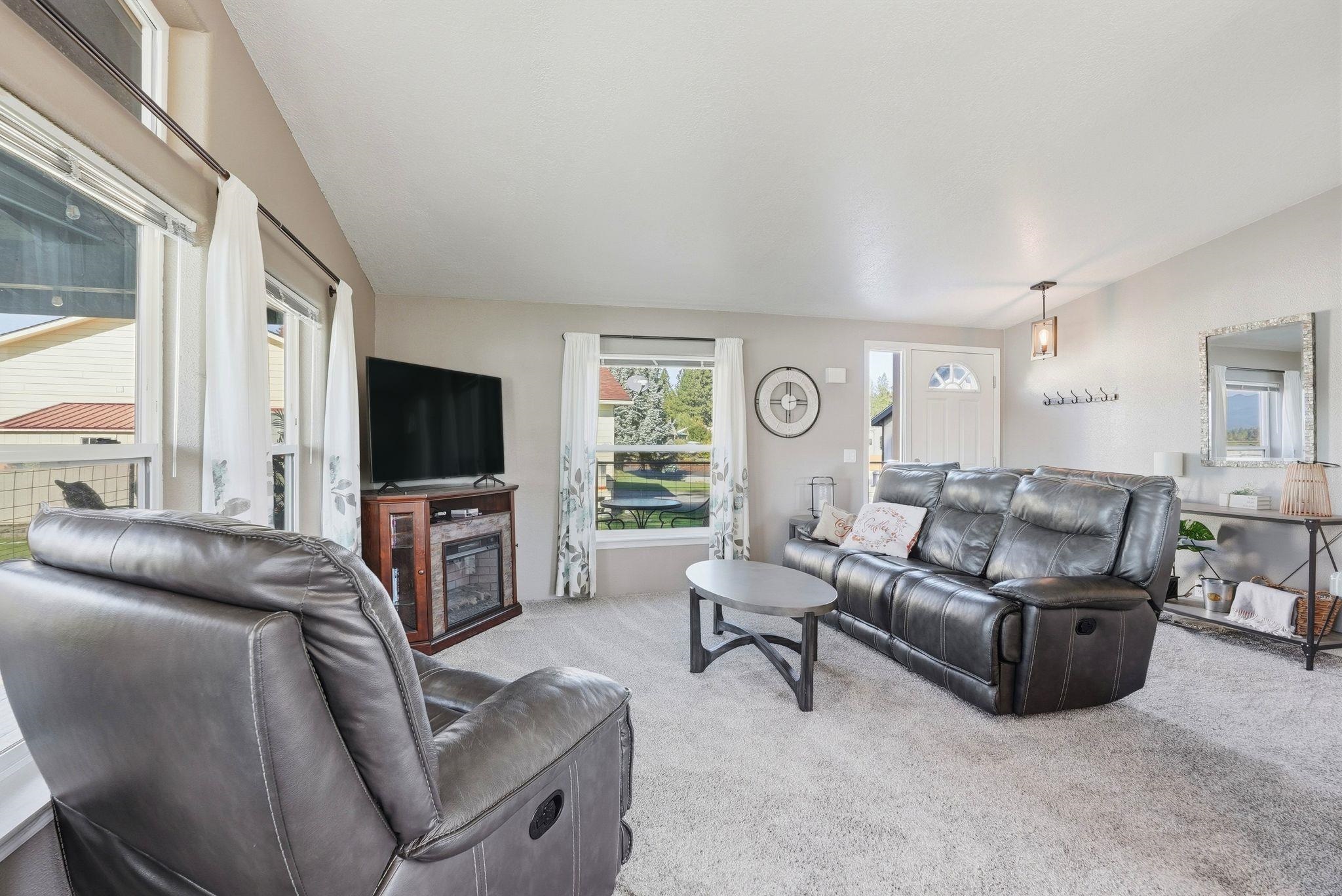 1481 Lenora Dr - Photo 8