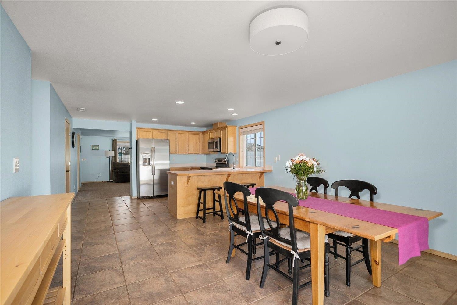 9426 W Claire Ave - Photo 12
